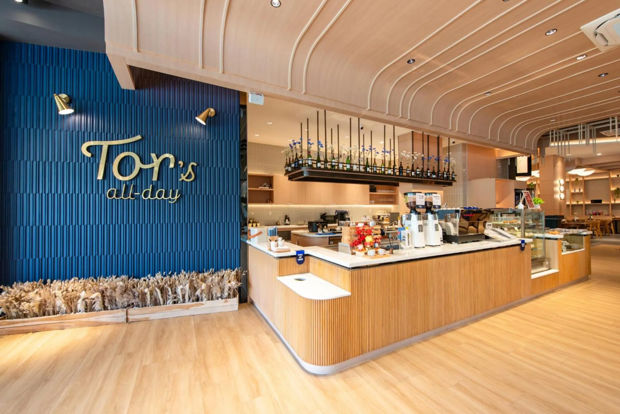 Salaya One Hotel & Service Apartment