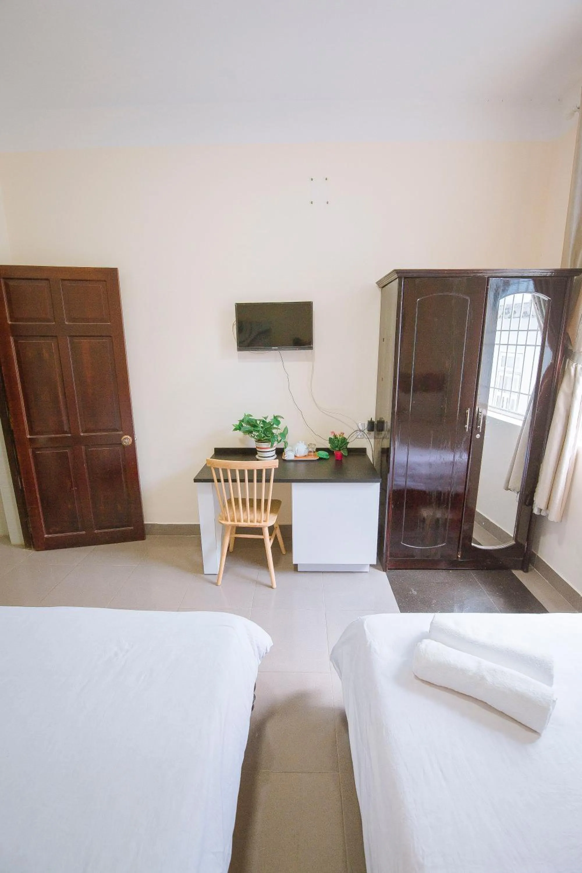 Bed in Thang Lap Hotel