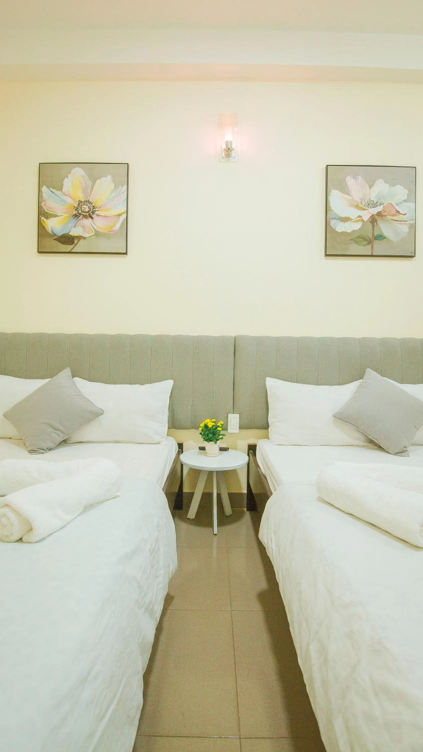 Bed in Thang Lap Hotel