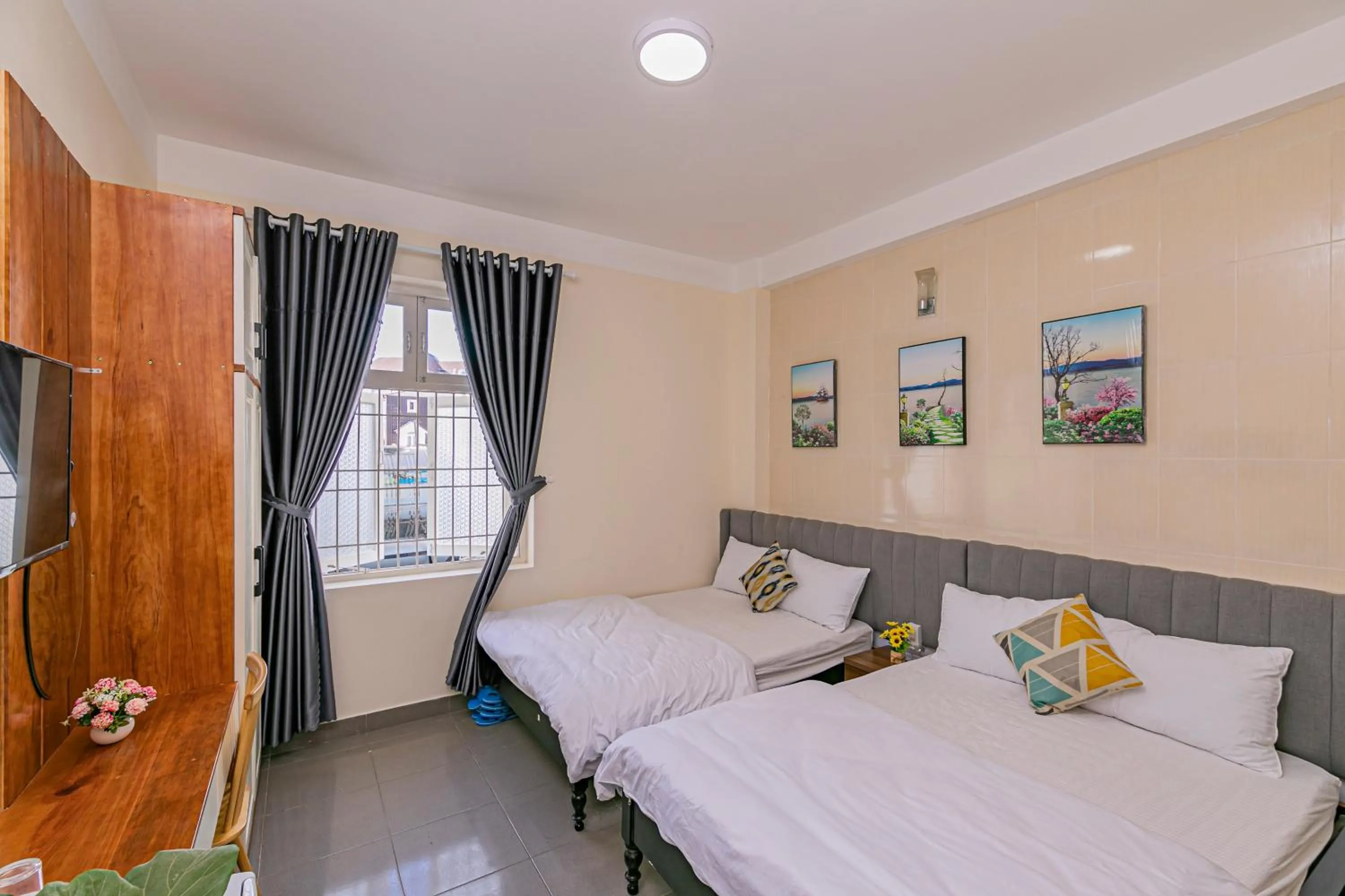 Bed in Thang Lap Hotel