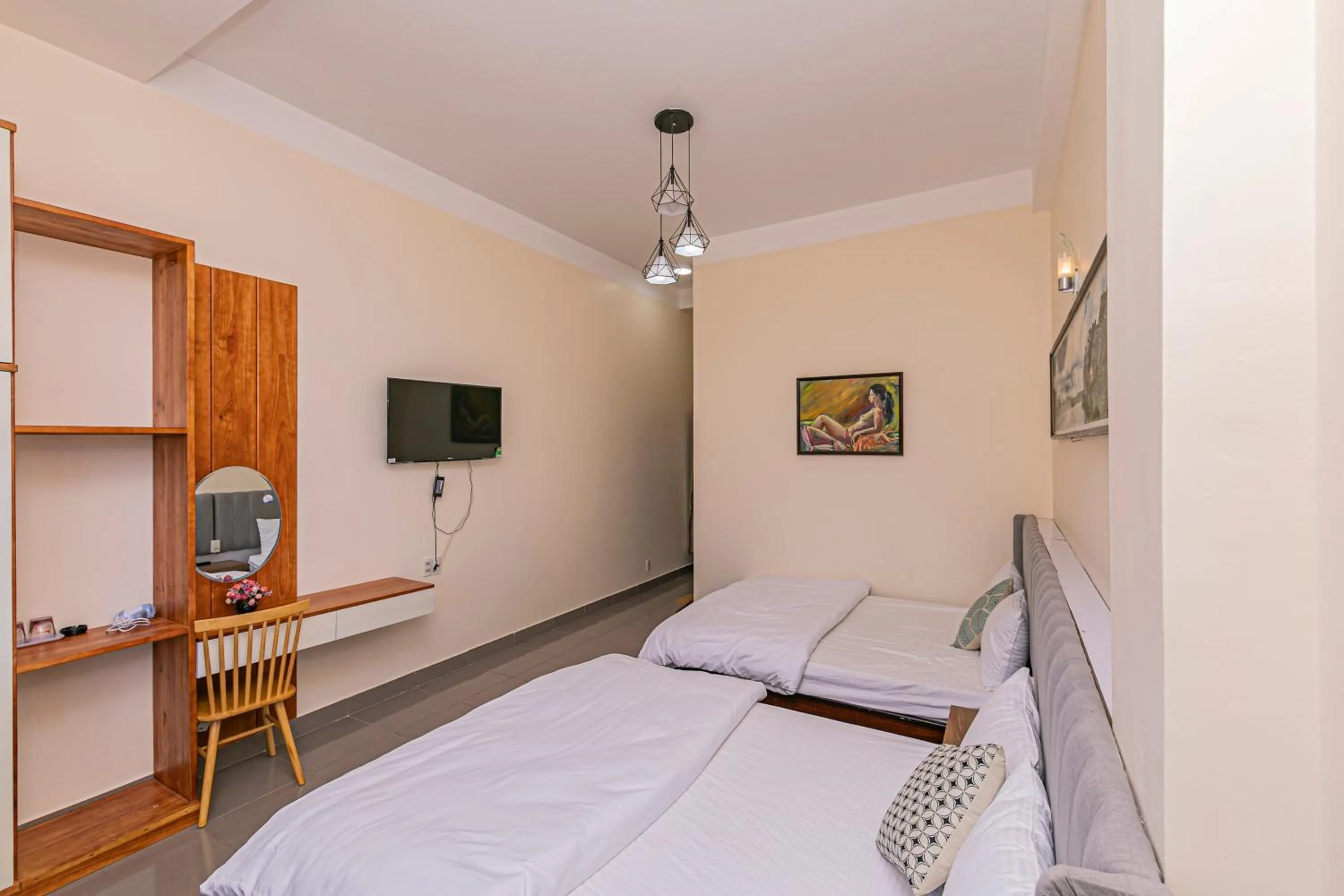 Photo of the whole room, Bed in Thang Lap Hotel