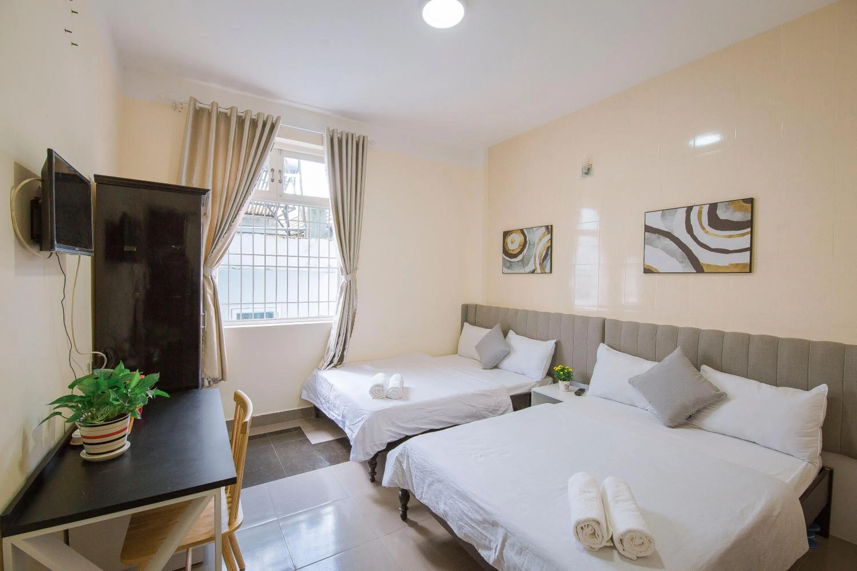 Bed in Thang Lap Hotel