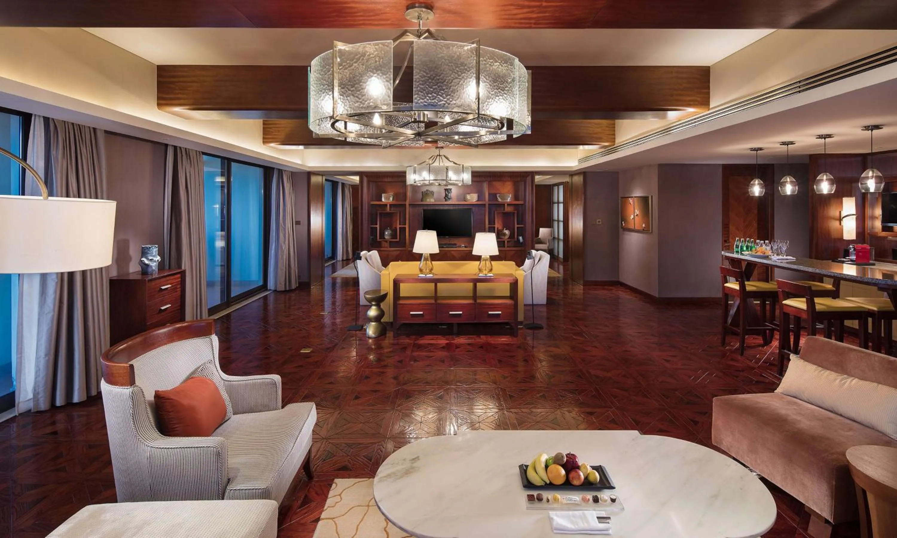 Bedroom in Hilton Qingdao Golden Beach 丨 10 mins' walk to Golden Beach and Beer City