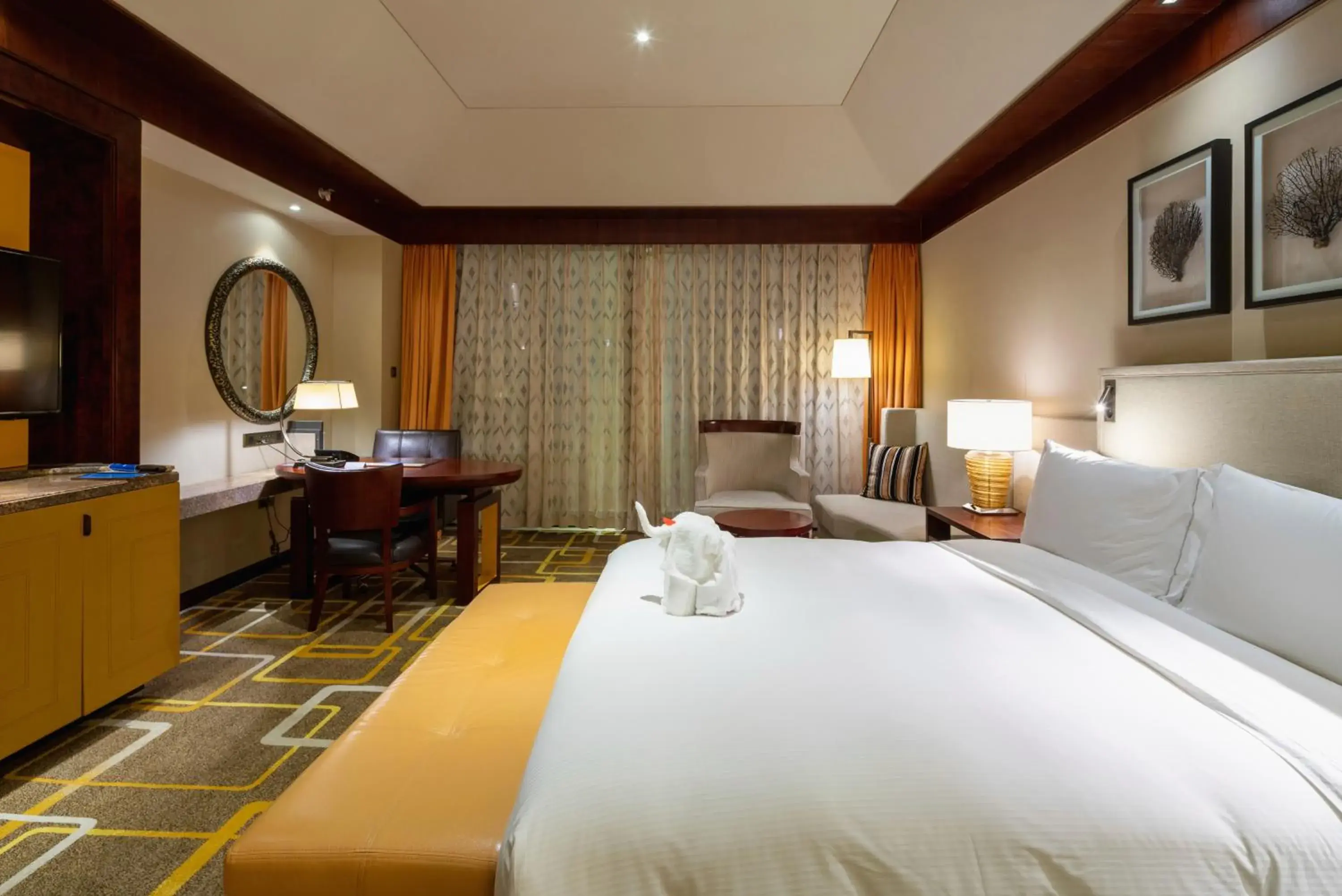 Bed in Hilton Qingdao Golden Beach 丨1 hour's drive to China Fisheries and Seafood Expo Bed in Hilton Qingdao Golden Beach 丨1 hour's drive to China Fisheries and Seafood Expo