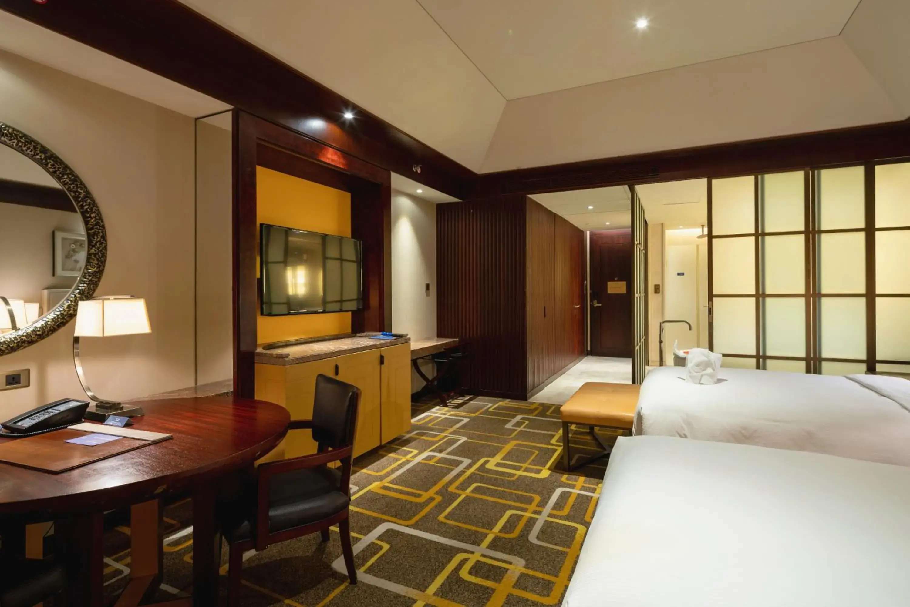 Bed in Hilton Qingdao Golden Beach 丨1 hour's drive to China Fisheries and Seafood Expo Bed in Hilton Qingdao Golden Beach 丨1 hour's drive to China Fisheries and Seafood Expo