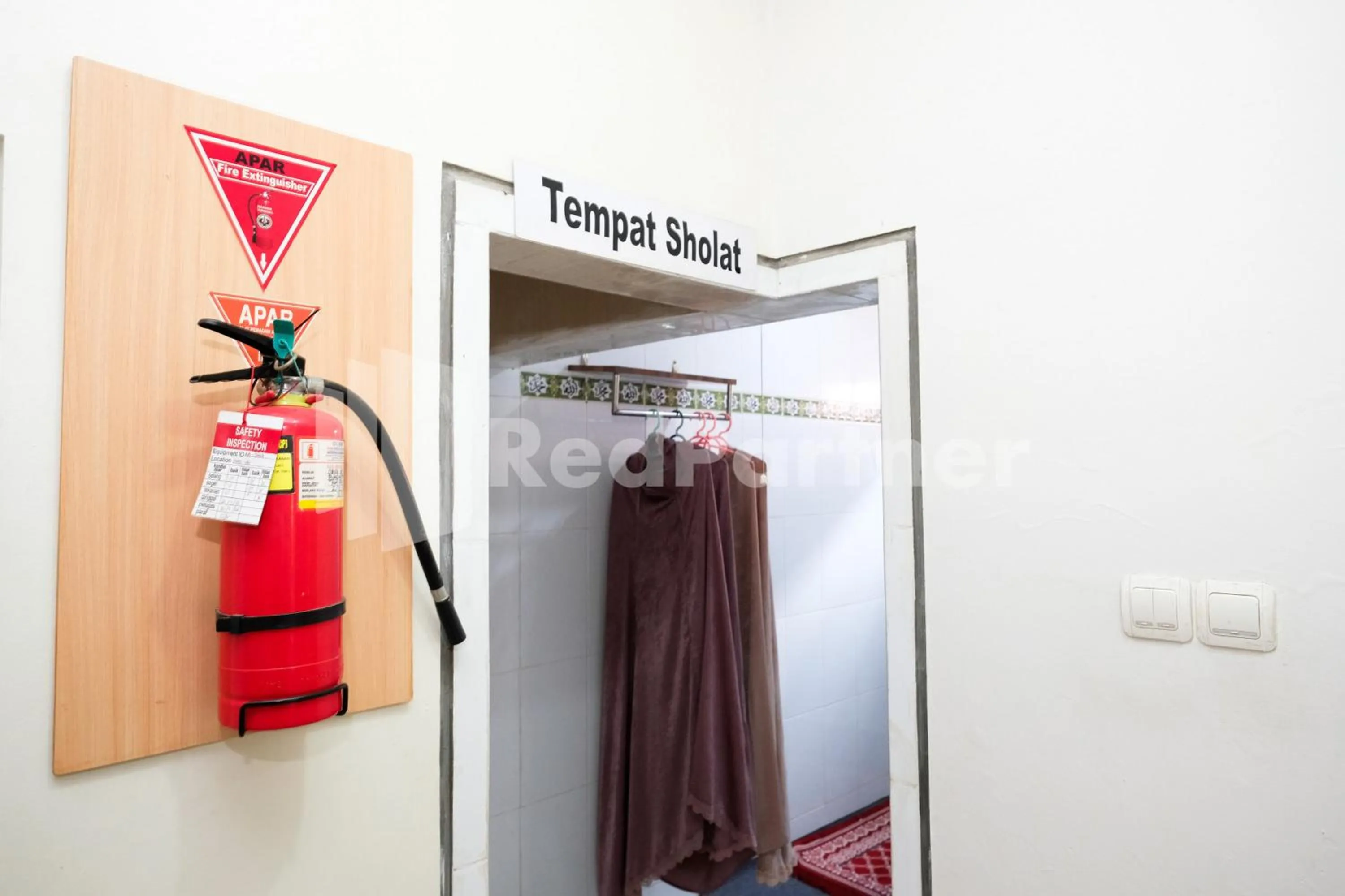 Other in Oma Uti Syariah Mitra RedDoorz near Stasiun Lempuyangan