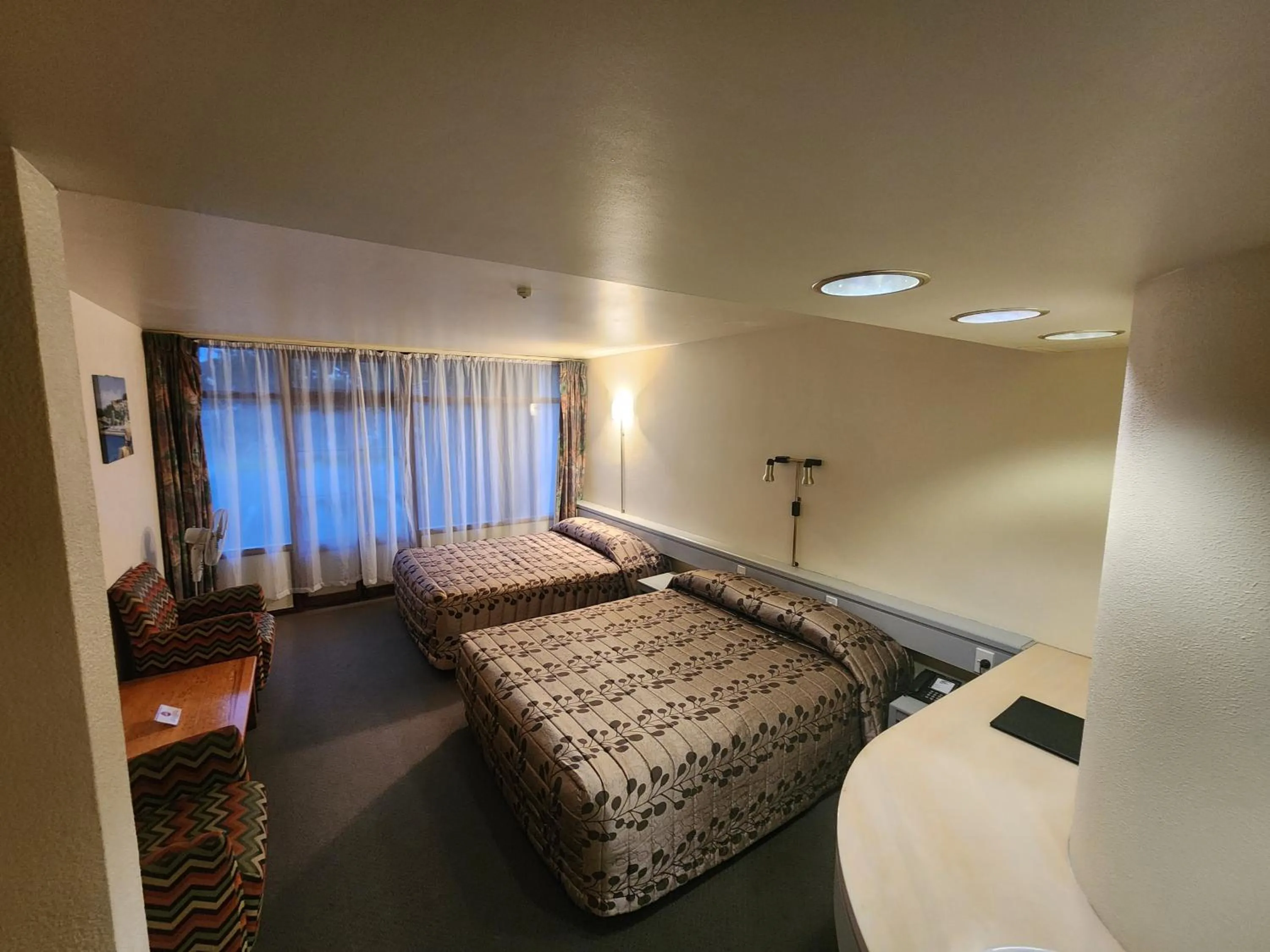 Bed in The Angus Hotel