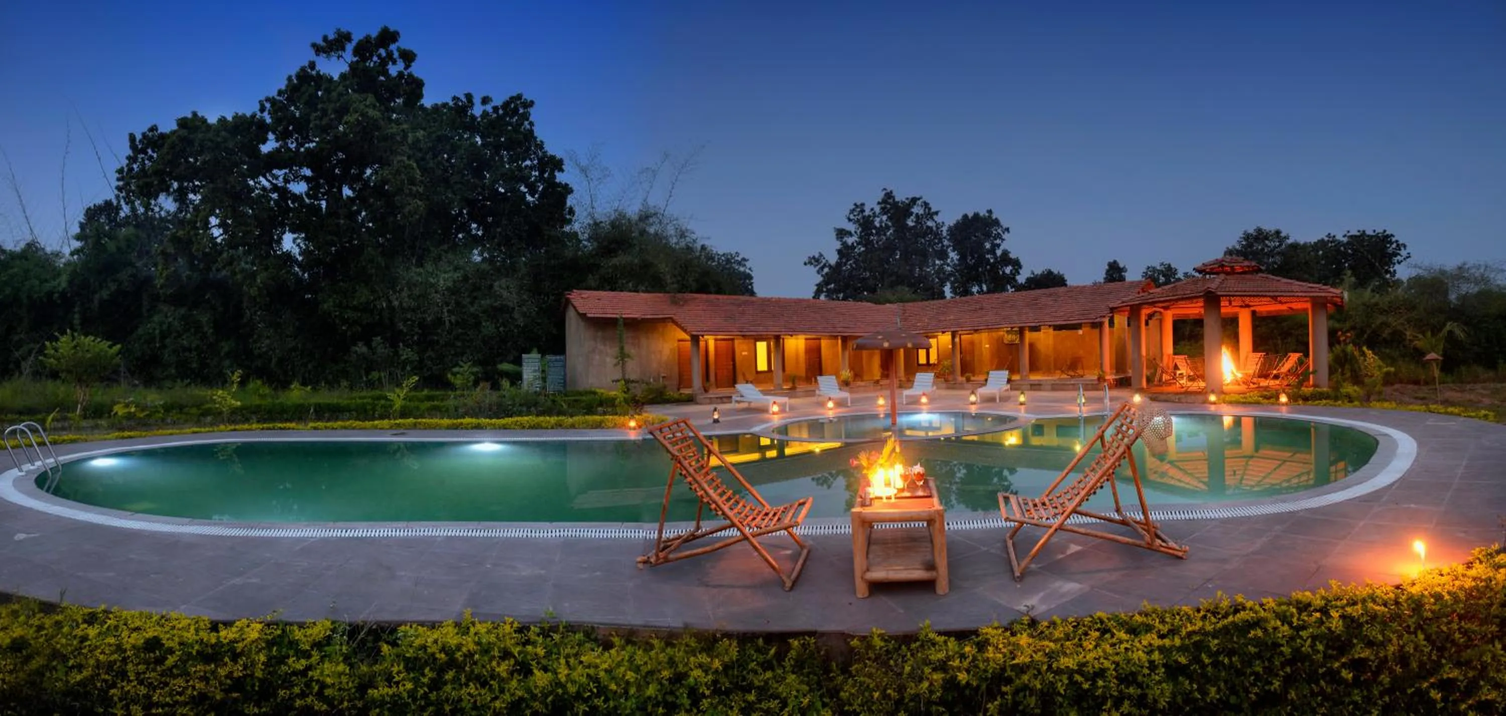 Swimming pool in Aranyak Resort