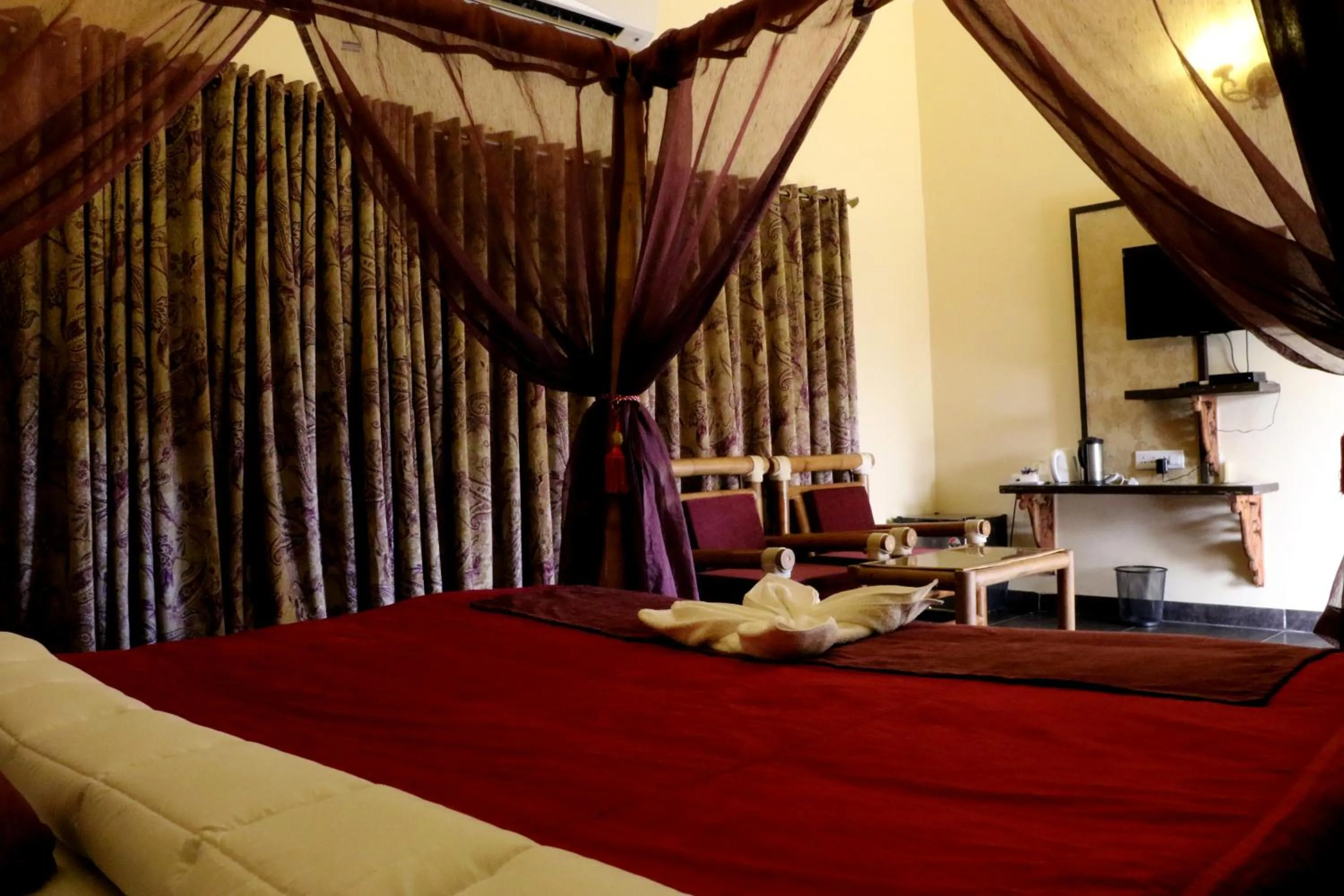 Bed in Aranyak Resort