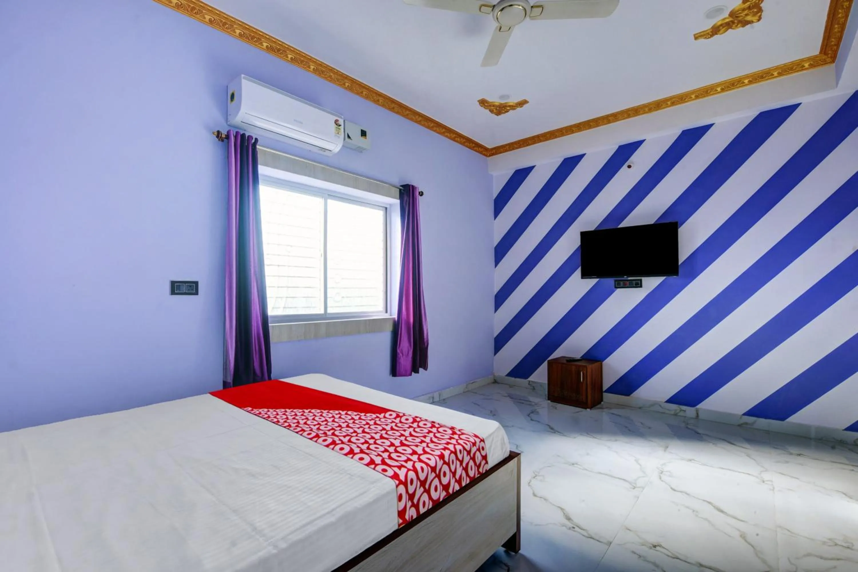 Bedroom, Bed in Hotel O by OYO JP Banquet