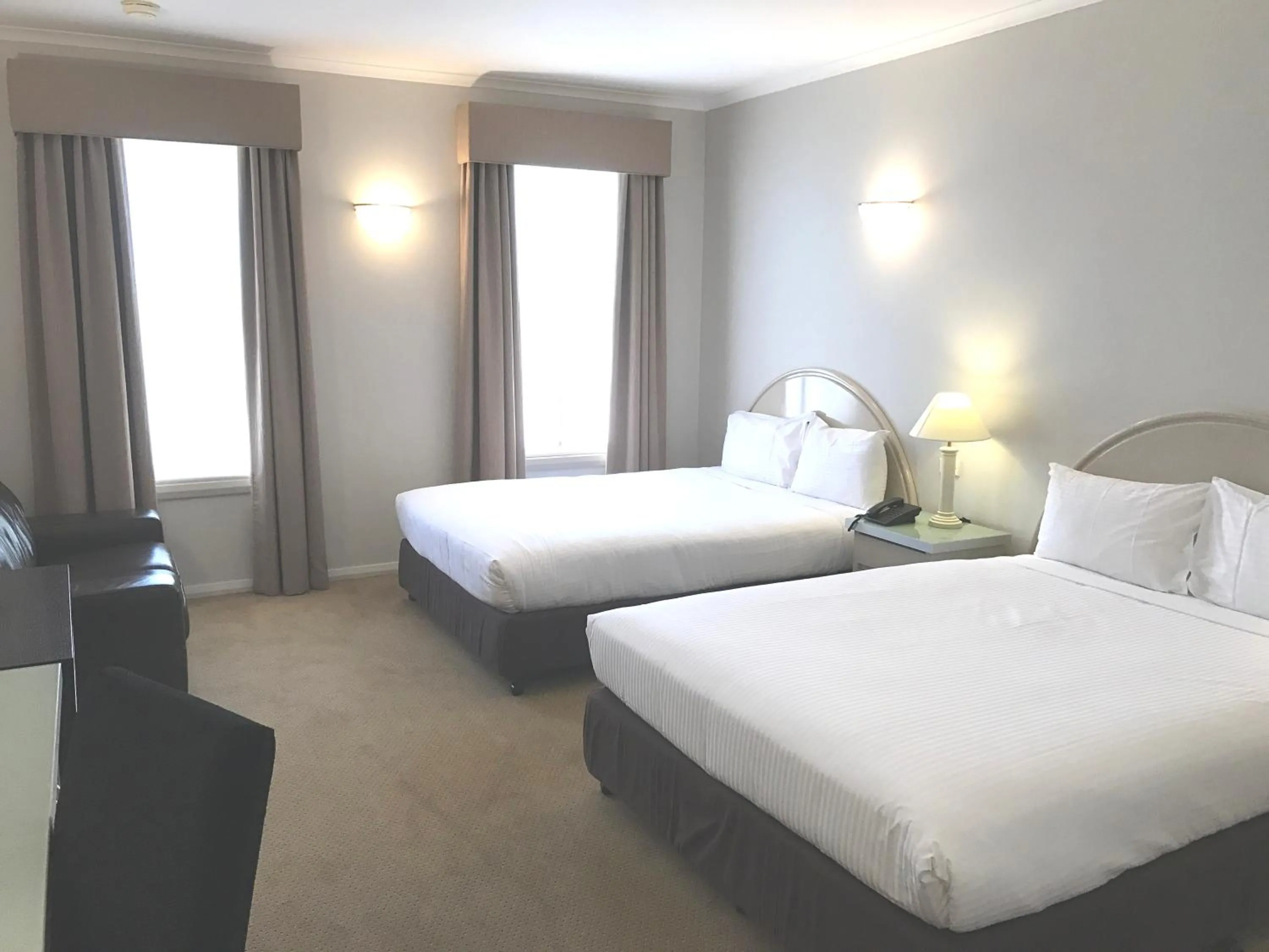 cot in Beau Monde International