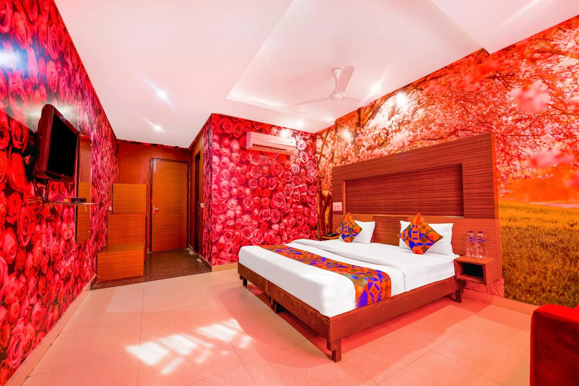 Bed in FabHotel The Mirage