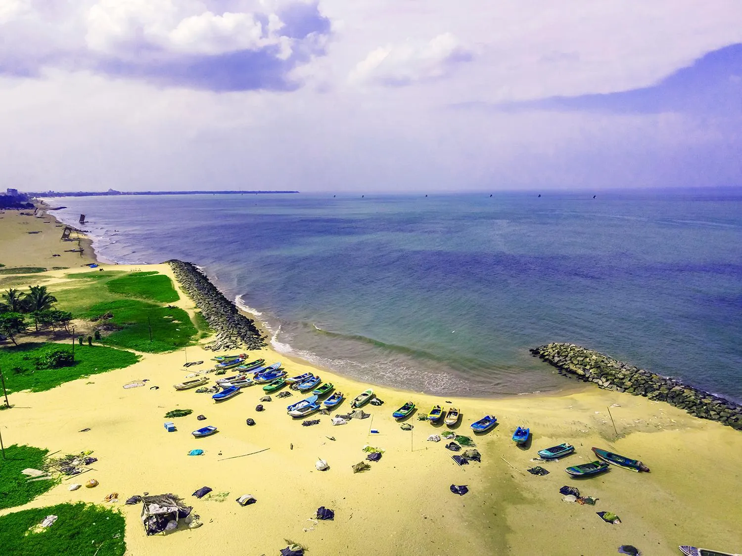 Beach in Beverly Beach Negombo