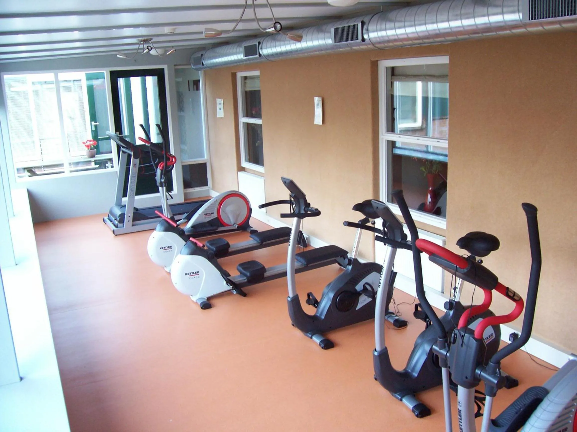 Fitness centre/facilities in Hotel Restaurant Zalen Hoogeerd