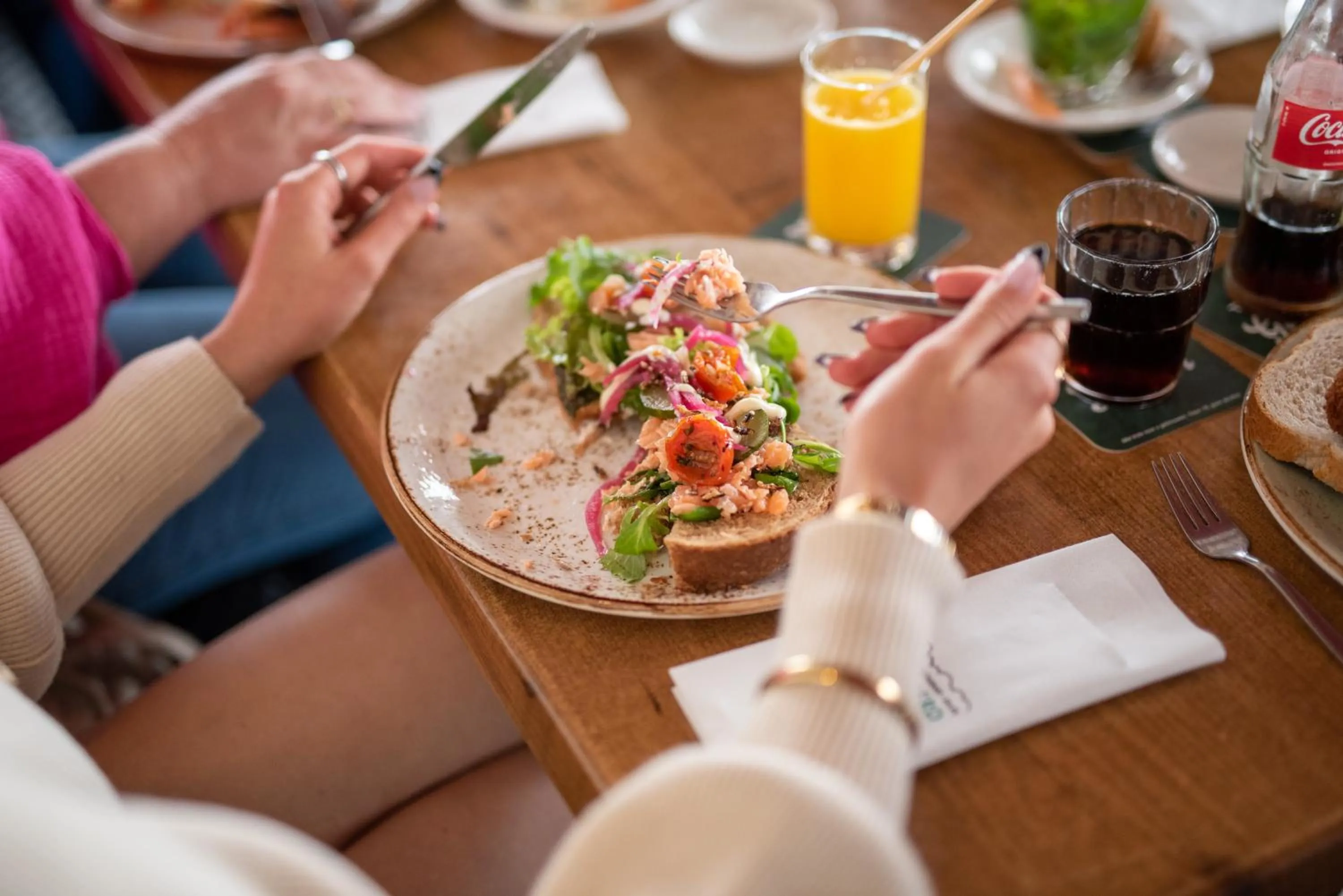 Lunch in Hotel Restaurant Zalen Hoogeerd