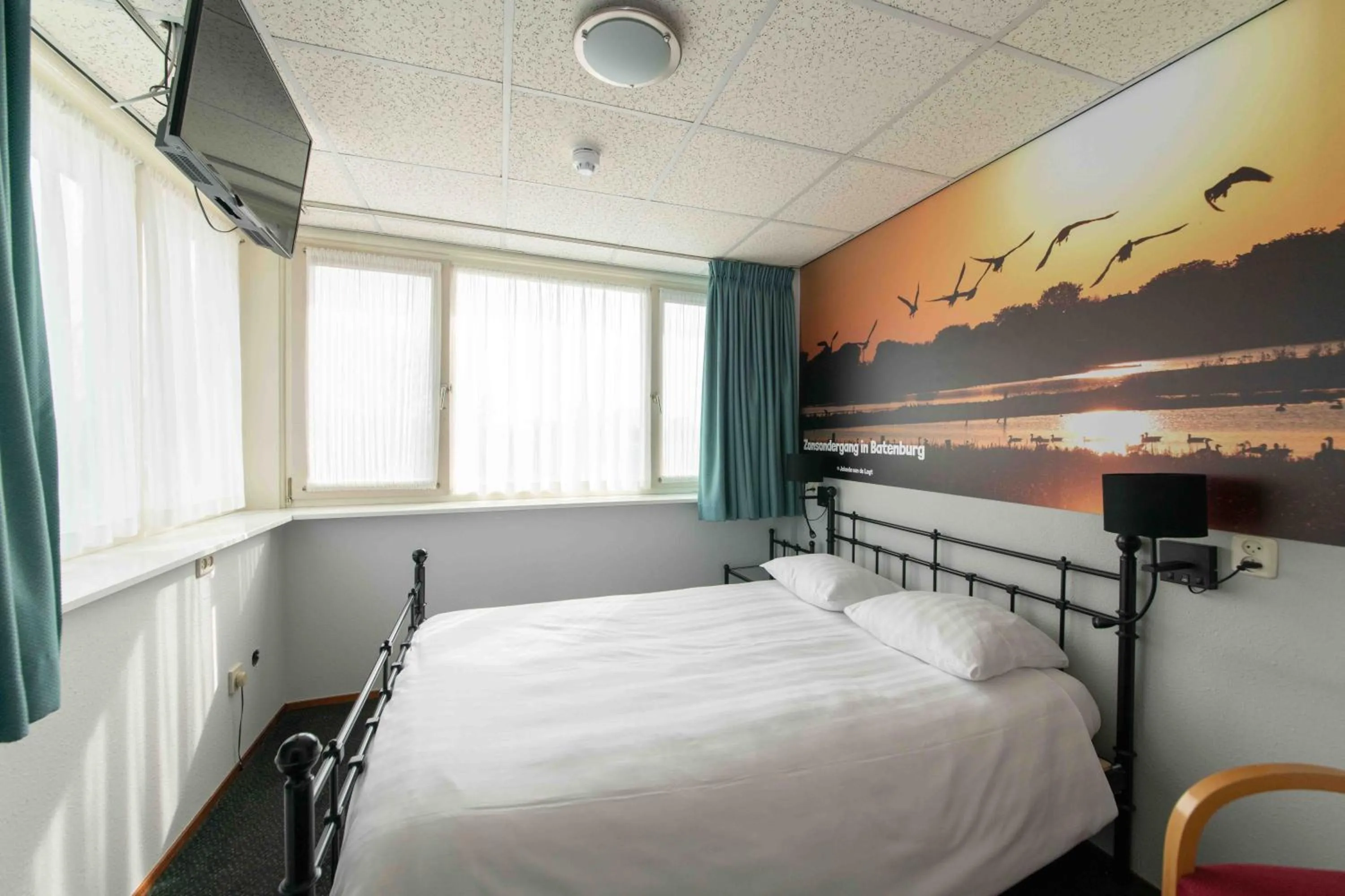 Bedroom, Bed in Hotel Restaurant Zalen Hoogeerd