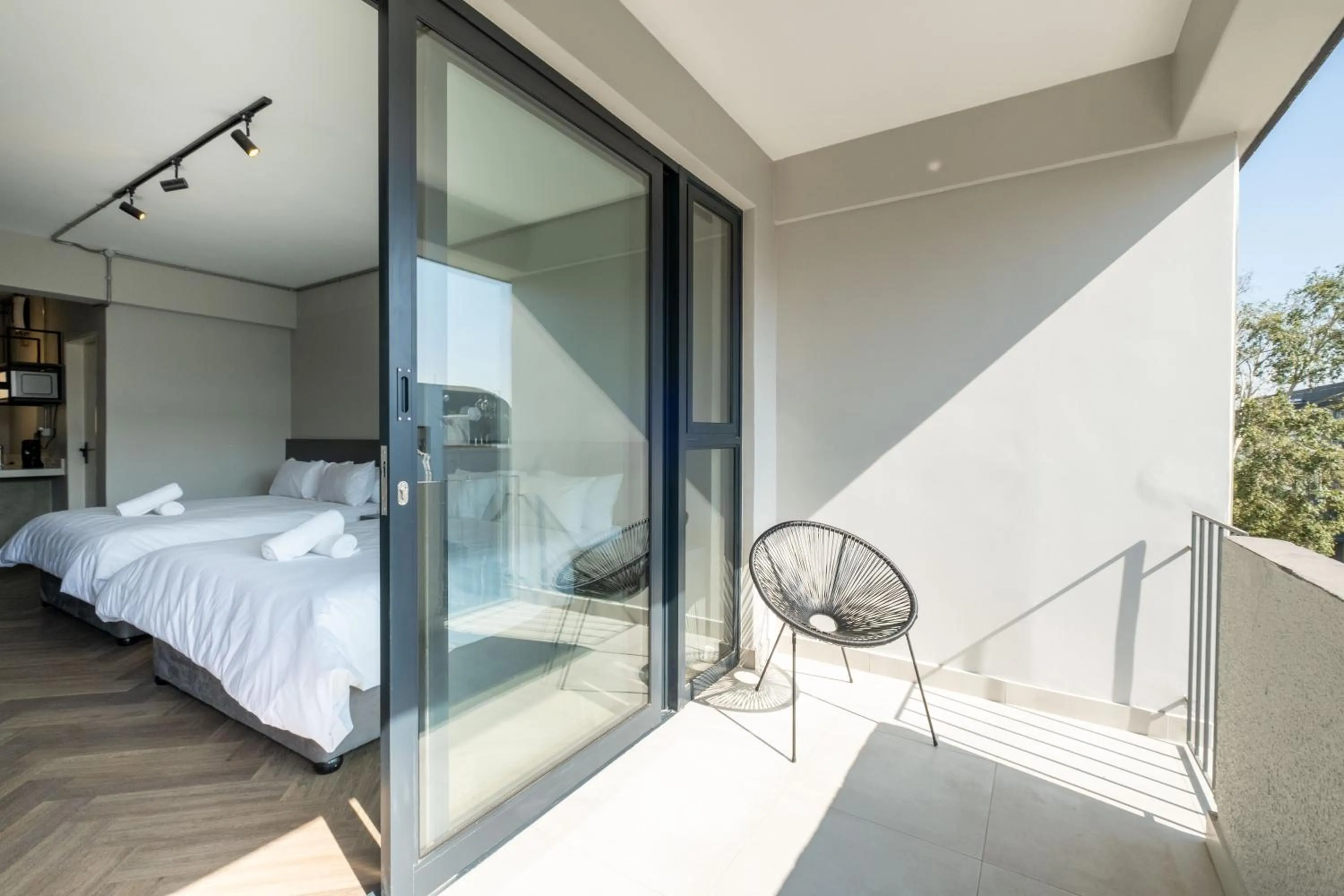 Bed in Inn & Out Plus Rosebank