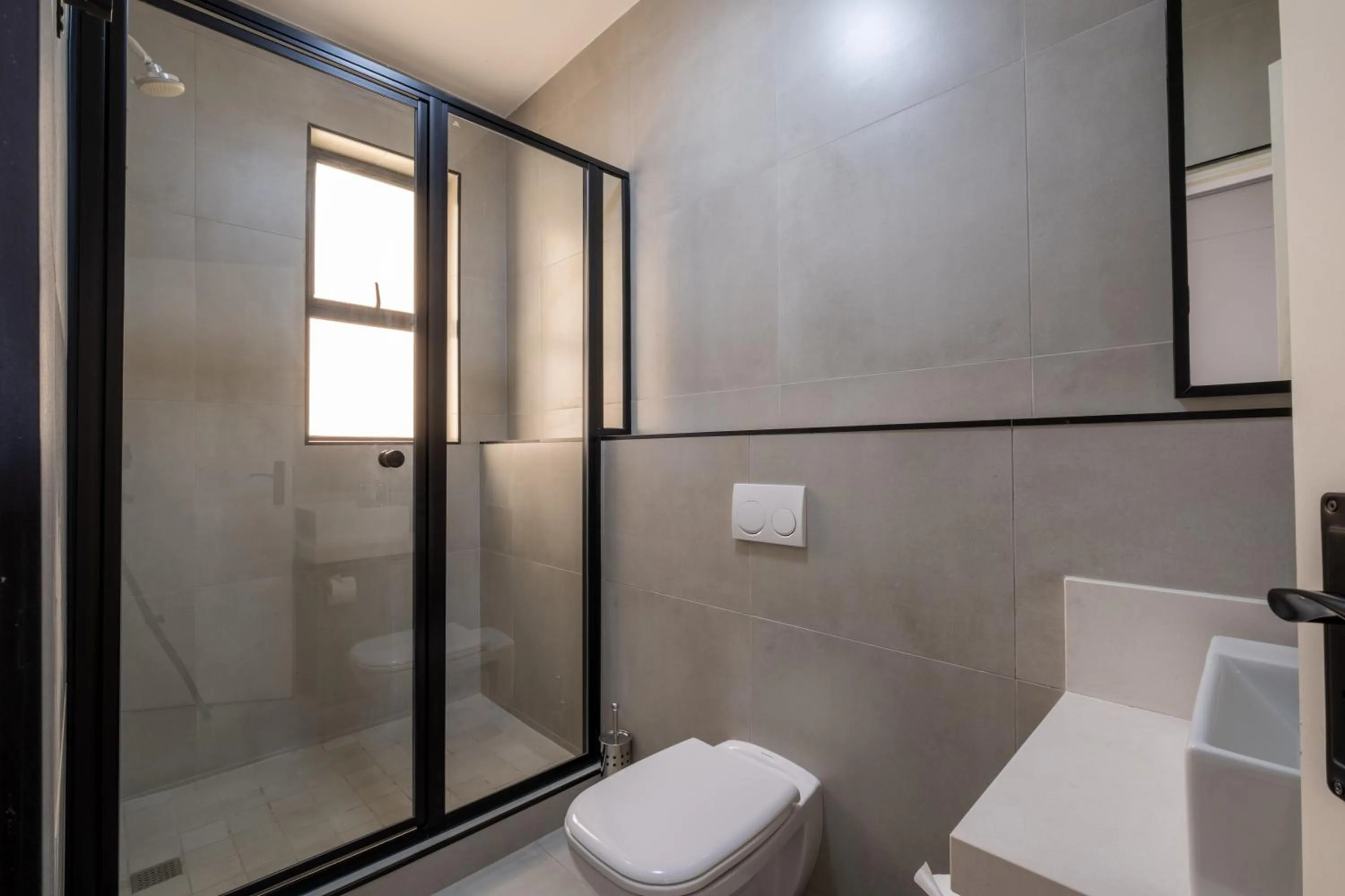 Shower in Inn & Out Plus Rosebank