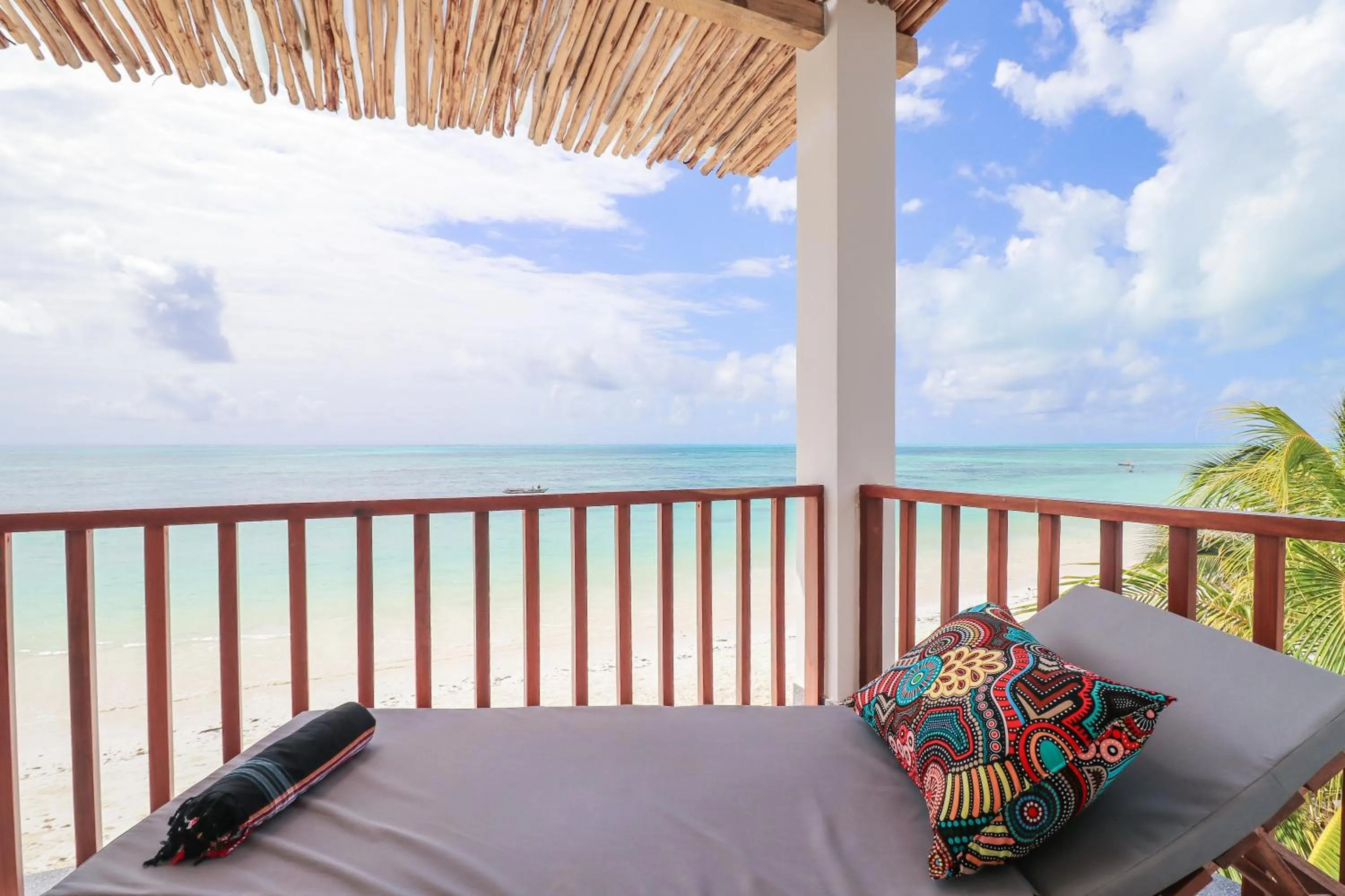 Balcony/Terrace, Bed in Babu Villas