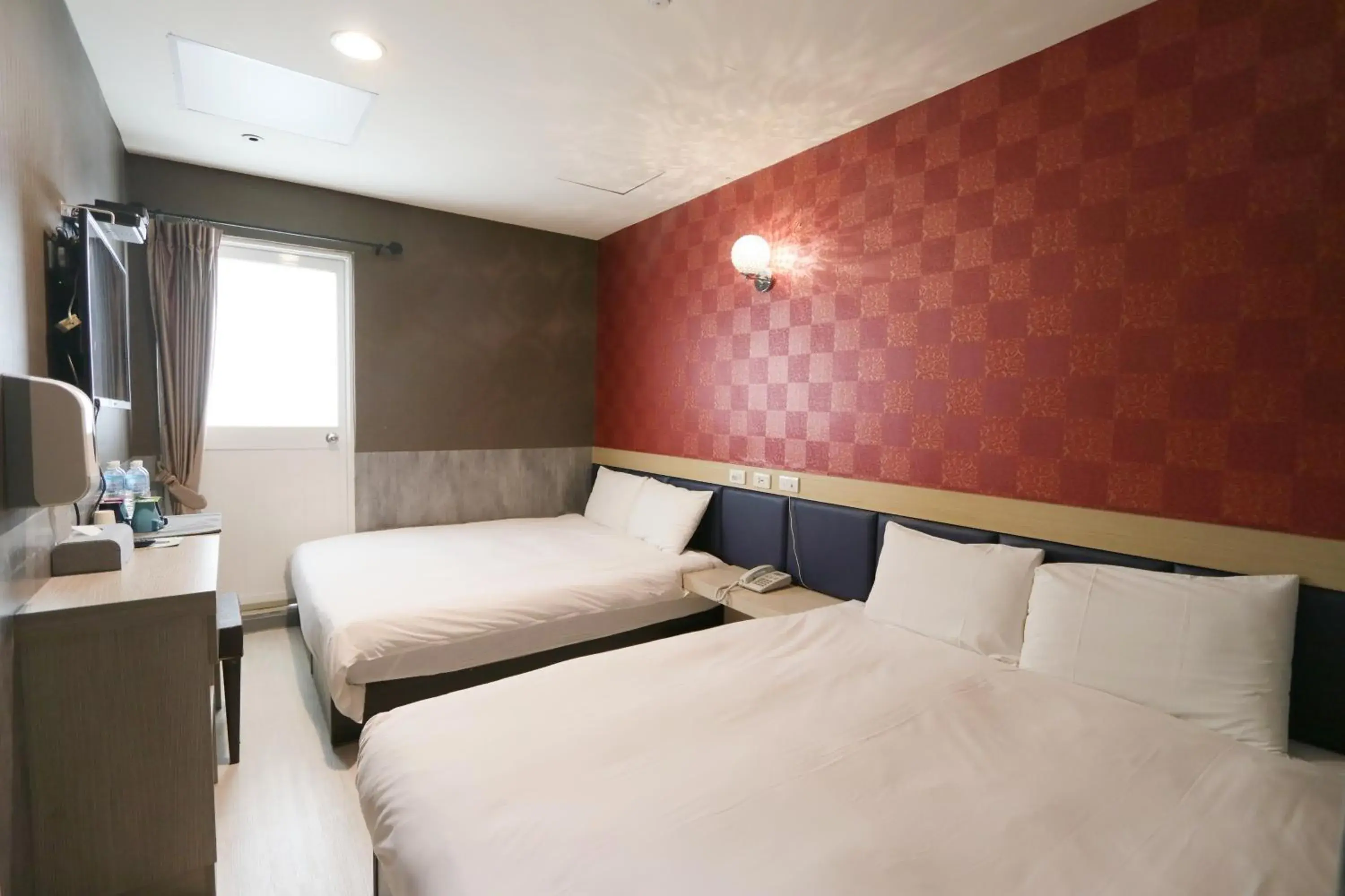 Bed in Chao She Hotel Bed in Chao She Hotel