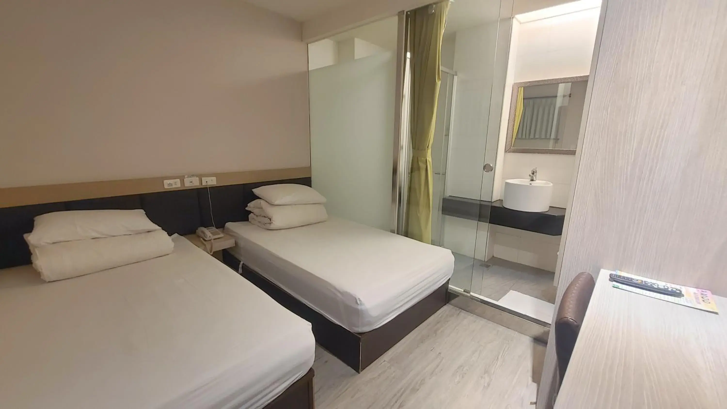 Bed in Chao She Hotel Bed in Chao She Hotel