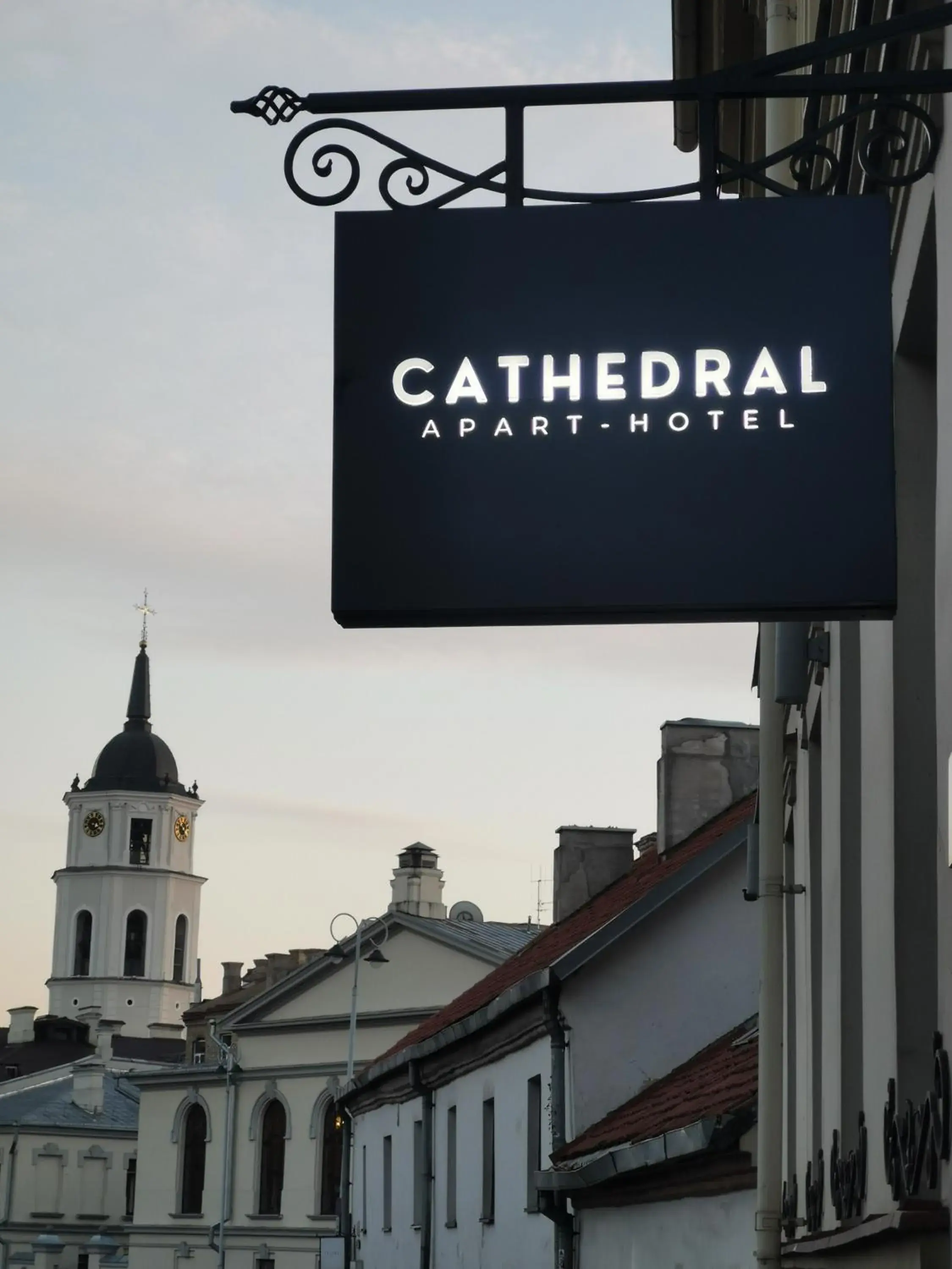 Property building in CATHEDRAL Old Town Suites Property building in CATHEDRAL Old Town Suites