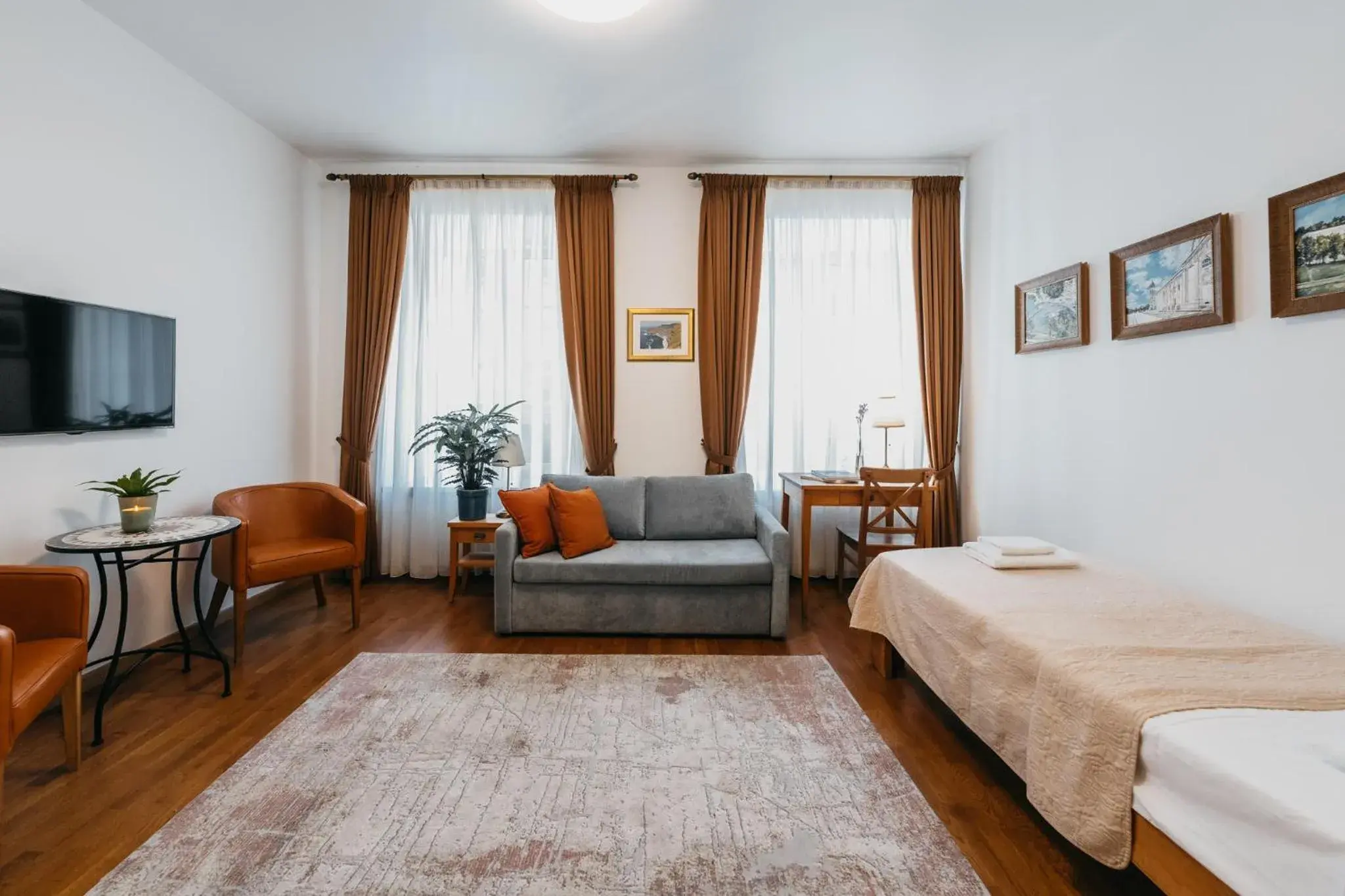 Bedroom, Bed in CATHEDRAL Old Town Suites Bedroom, Bed in CATHEDRAL Old Town Suites