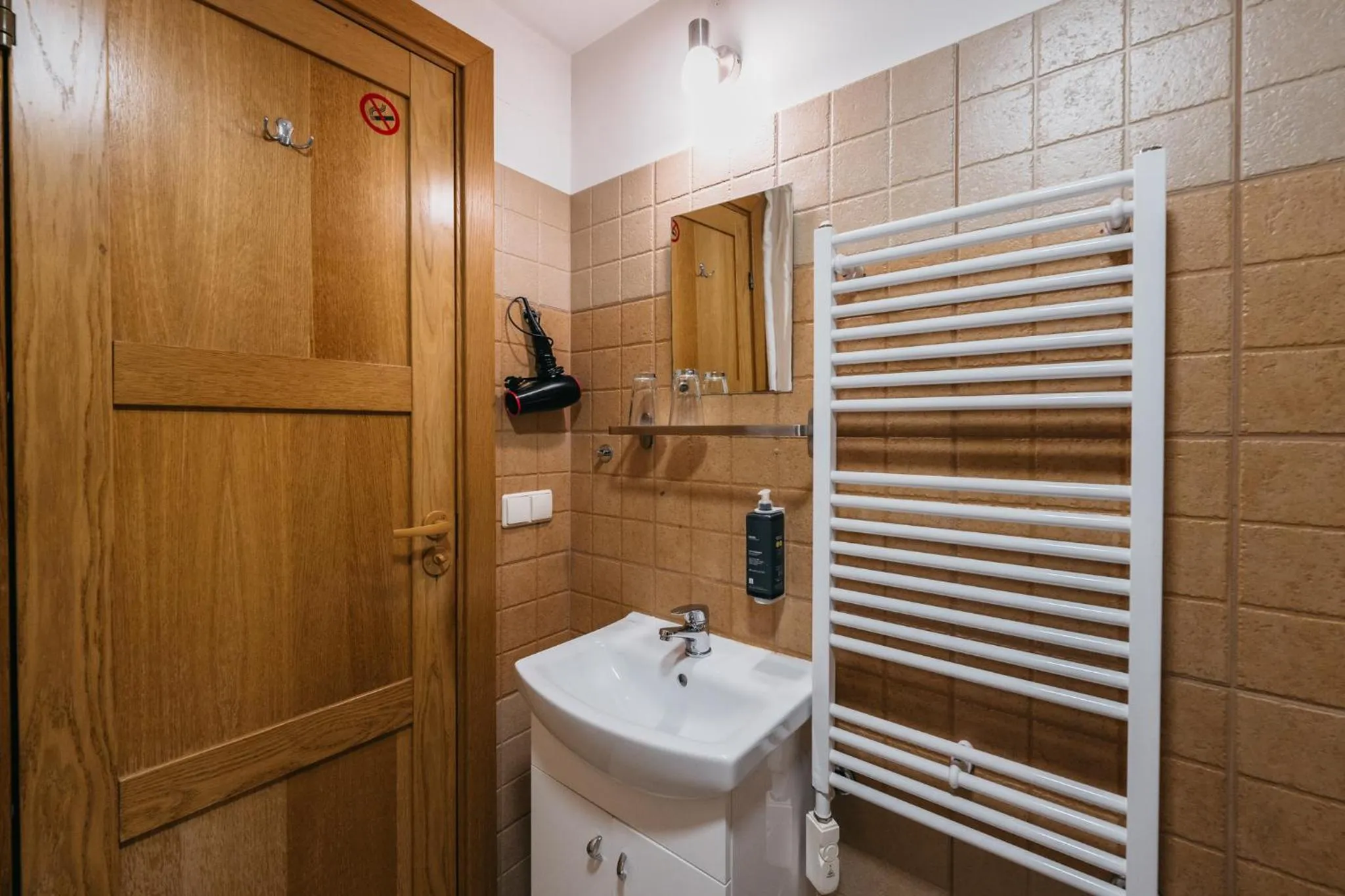 Shower in CATHEDRAL Old Town Suites