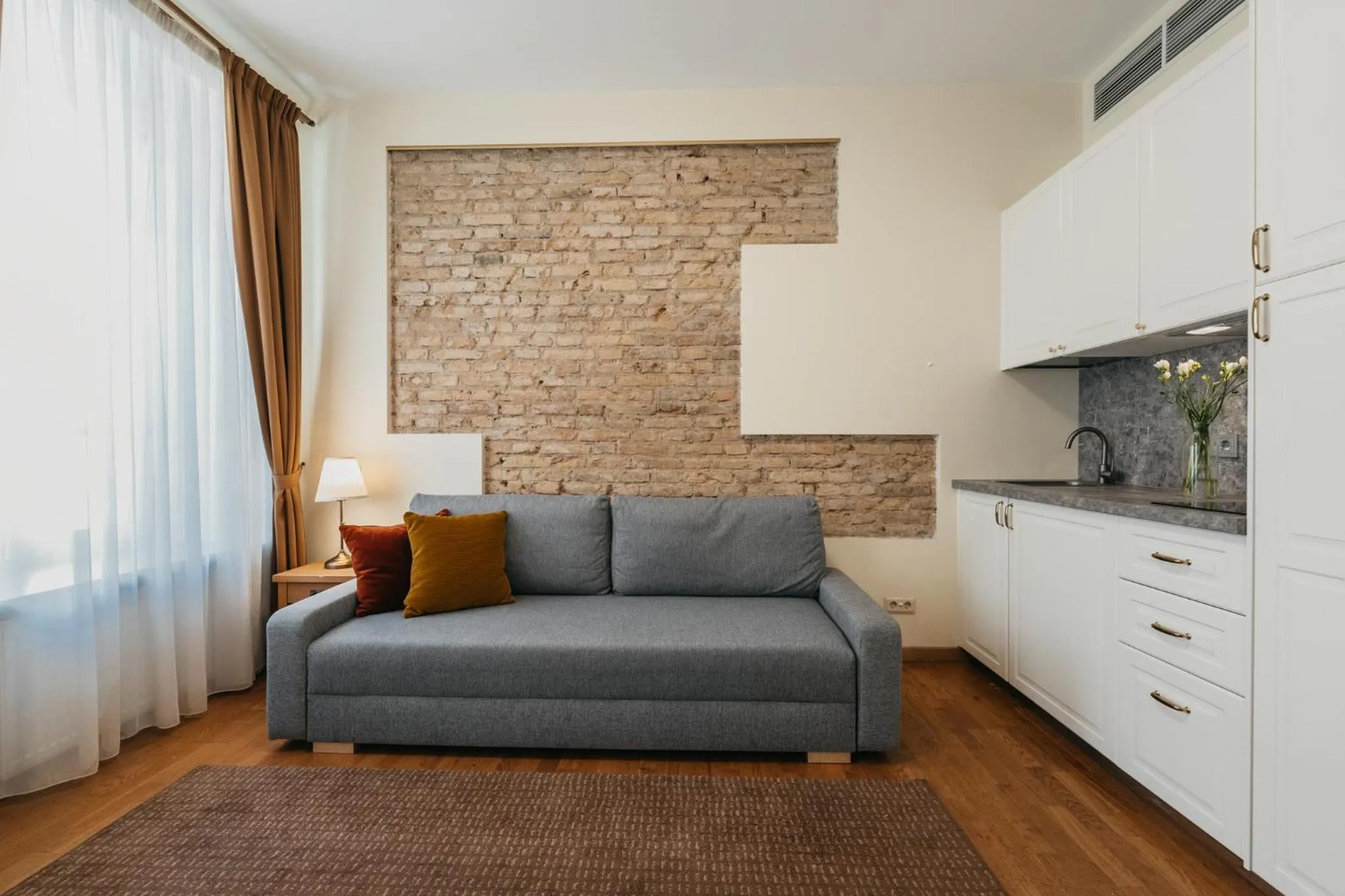 Kitchen or kitchenette in CATHEDRAL Old Town Suites