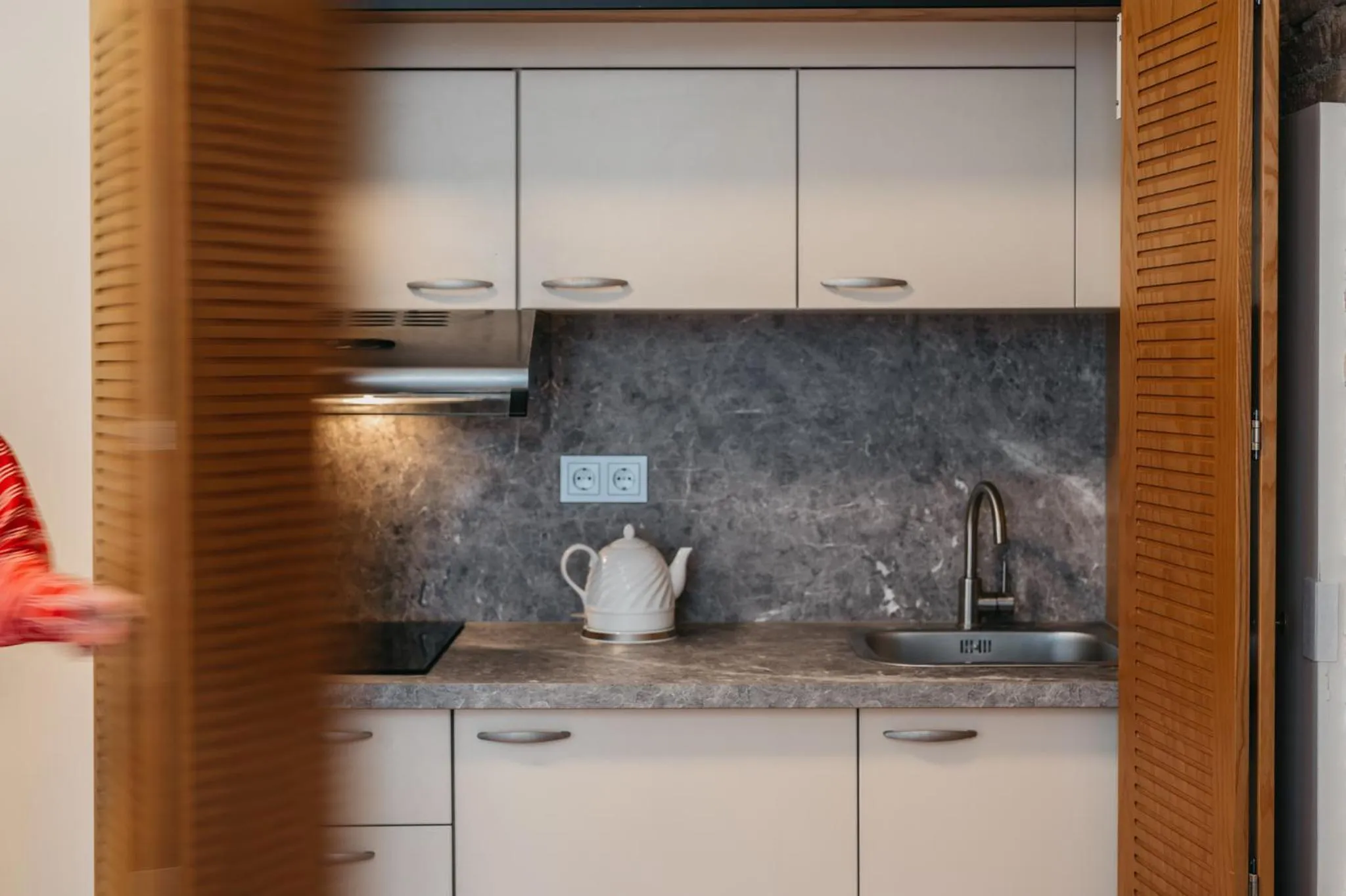 Coffee/tea facilities in CATHEDRAL Old Town Suites