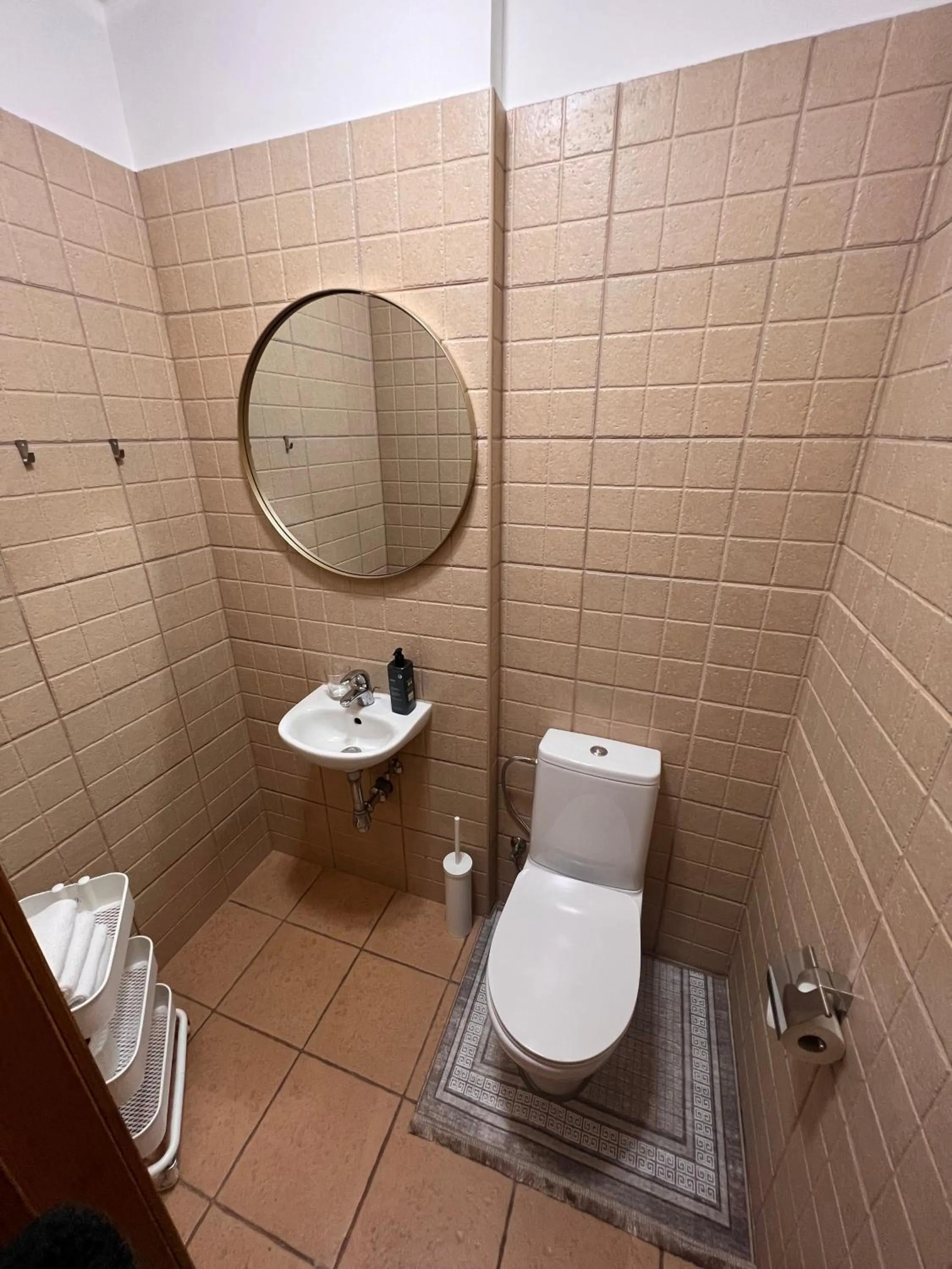 Bathroom in CATHEDRAL Old Town Suites