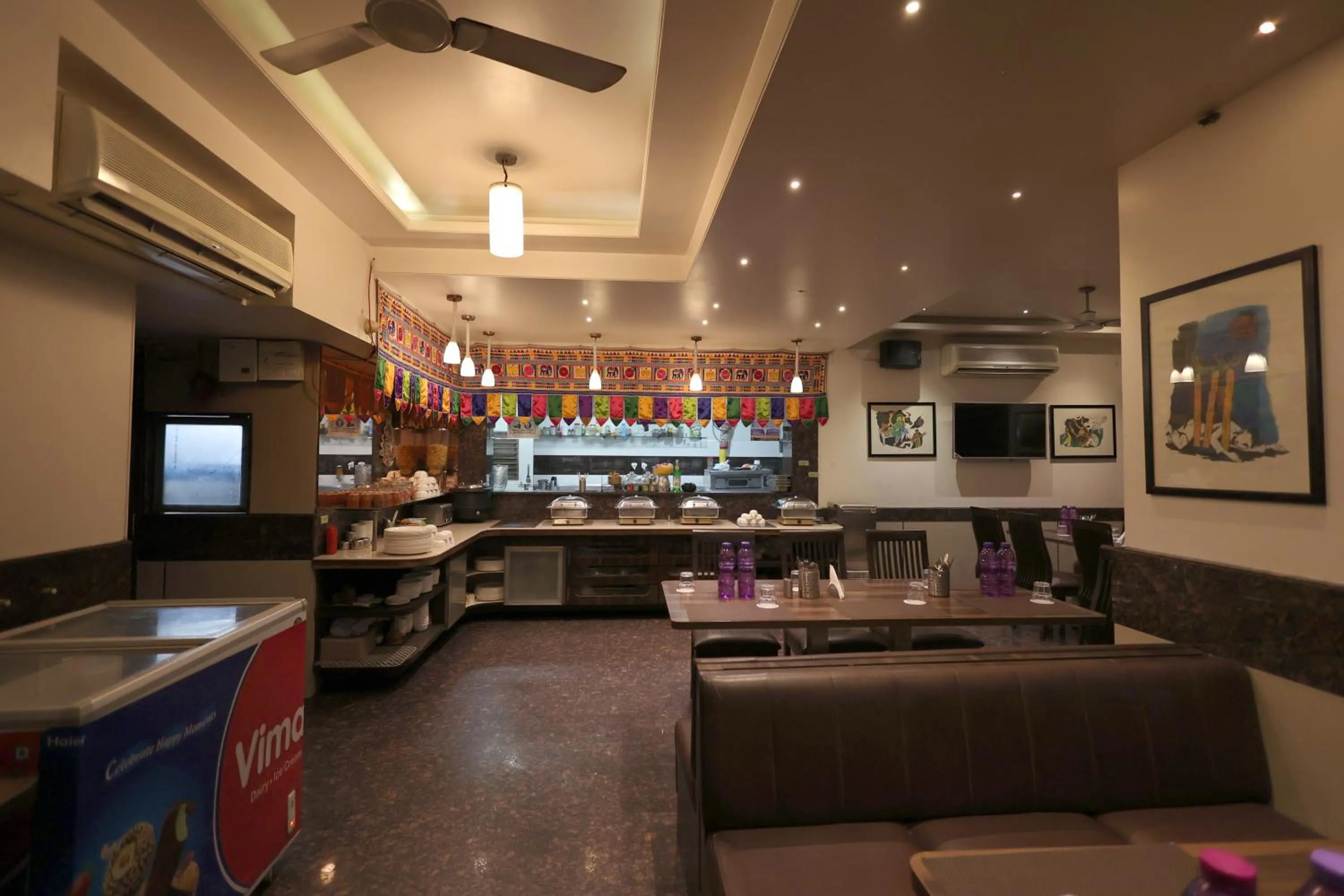 Banquet/Function facilities in Hotel Vetro Inn