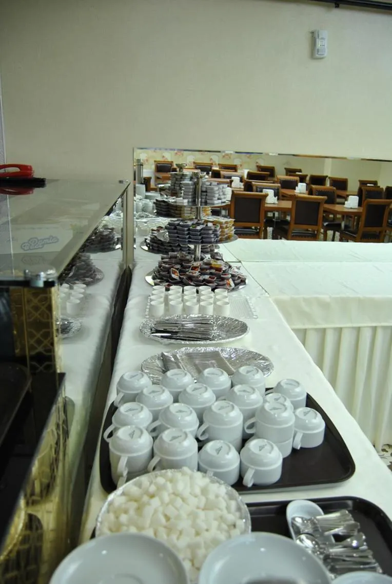 Breakfast in Hotel Star Park