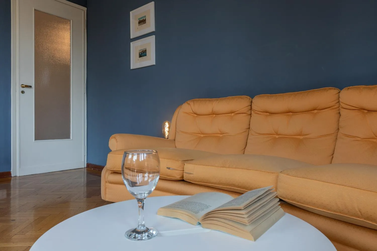 Living room in Mole View by Wonderful Italy