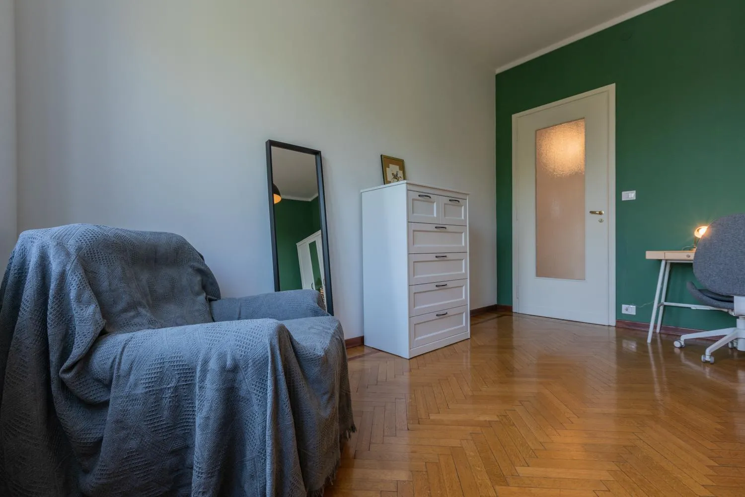 Bedroom in Mole View by Wonderful Italy