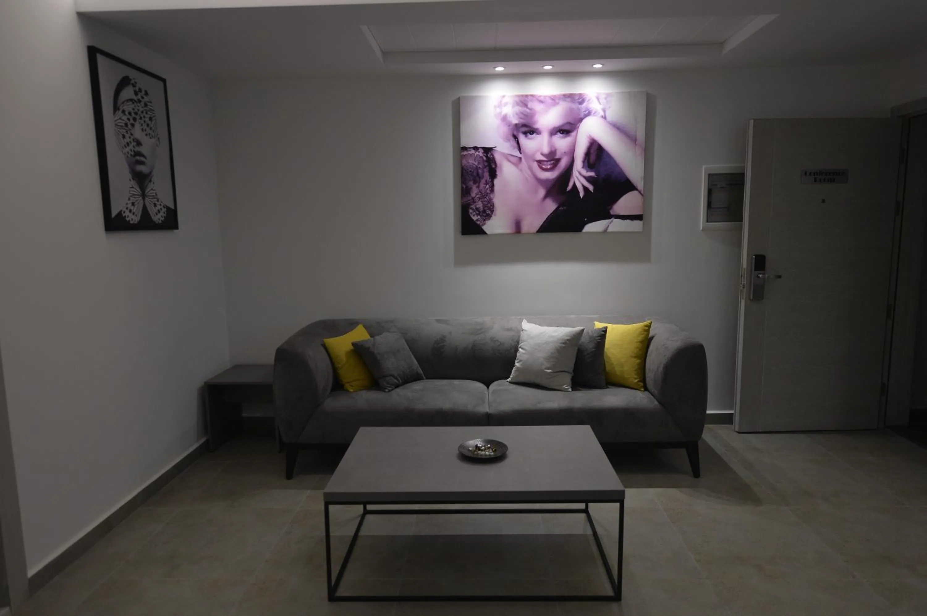 Business facilities in Zett hotel