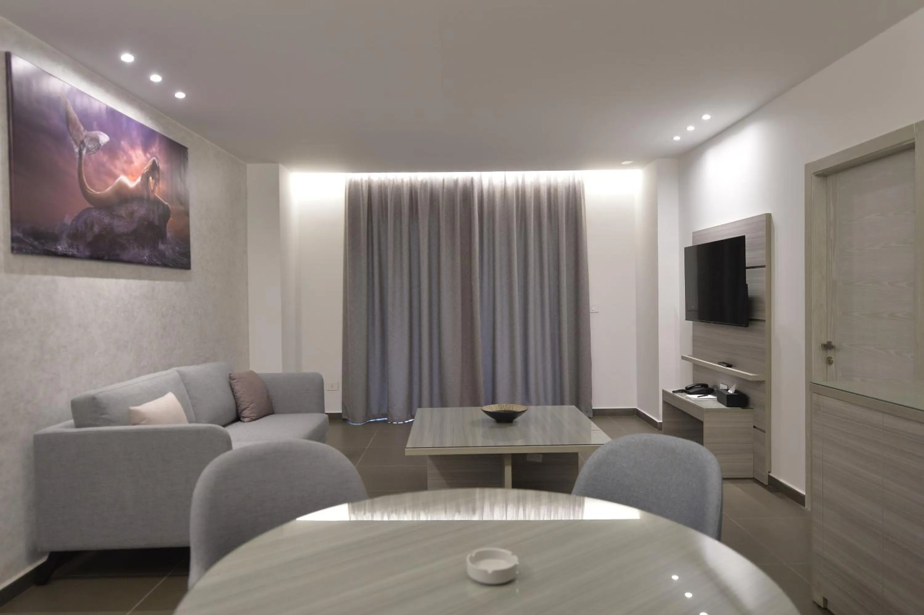 TV and multimedia in Zett hotel