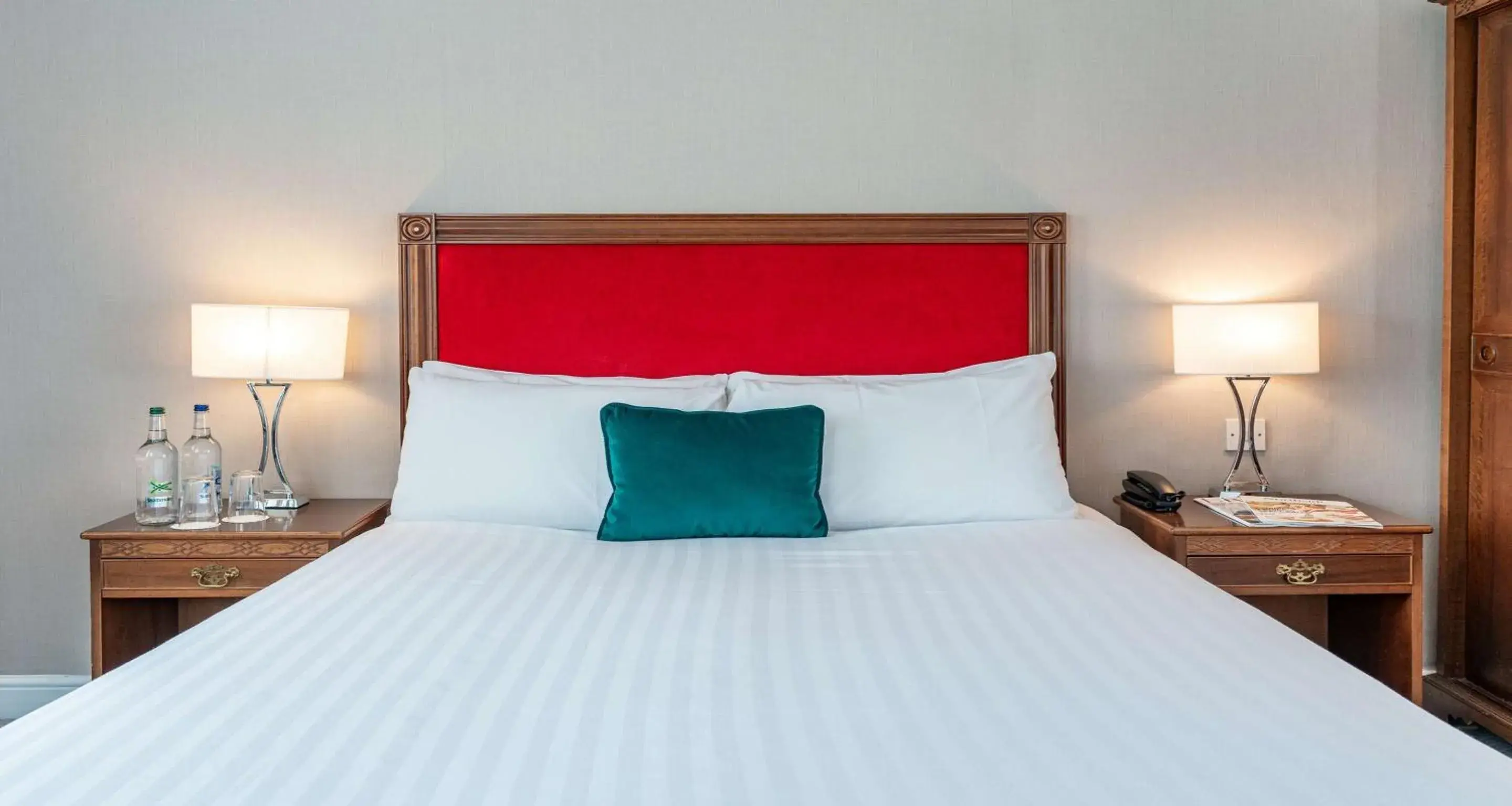 Bedroom, Bed in The Craiglands Hotel Sure Hotel Collection by Best Western Bedroom, Bed in The Craiglands Hotel Sure Hotel Collection by Best Western