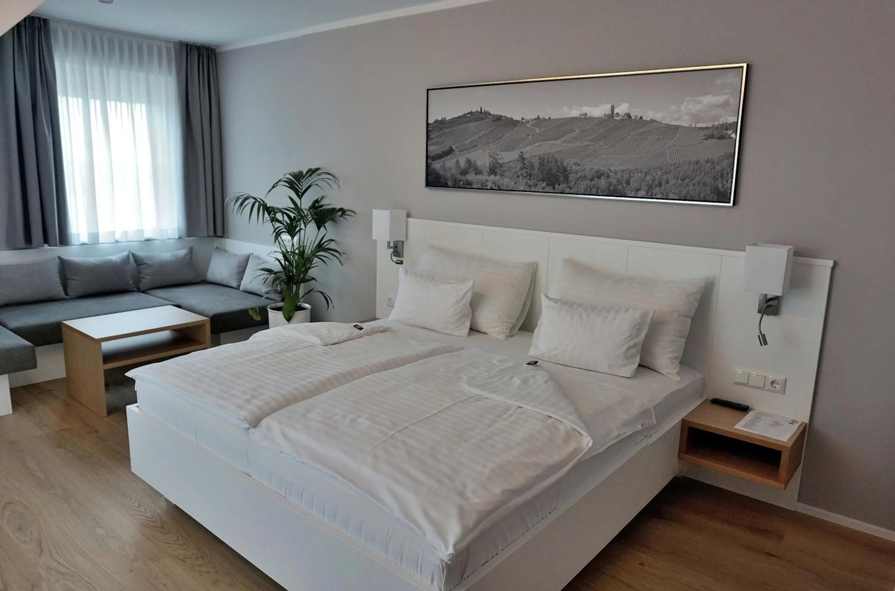 Bedroom, Bed in Weinrefugium Brolli