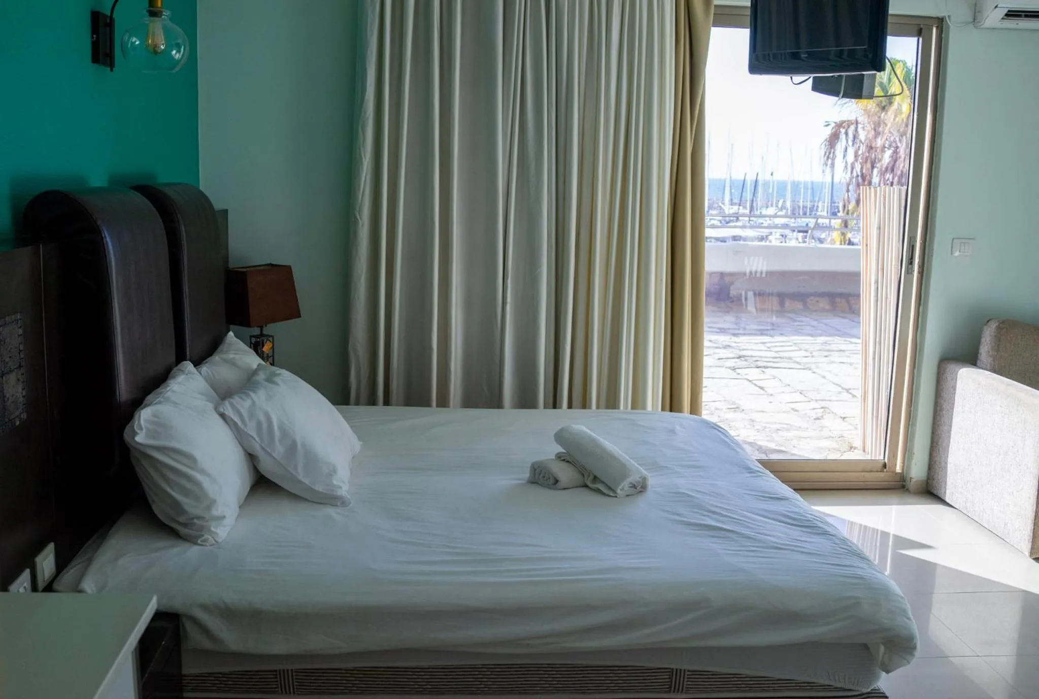 Bed in Marina Beach Hotel