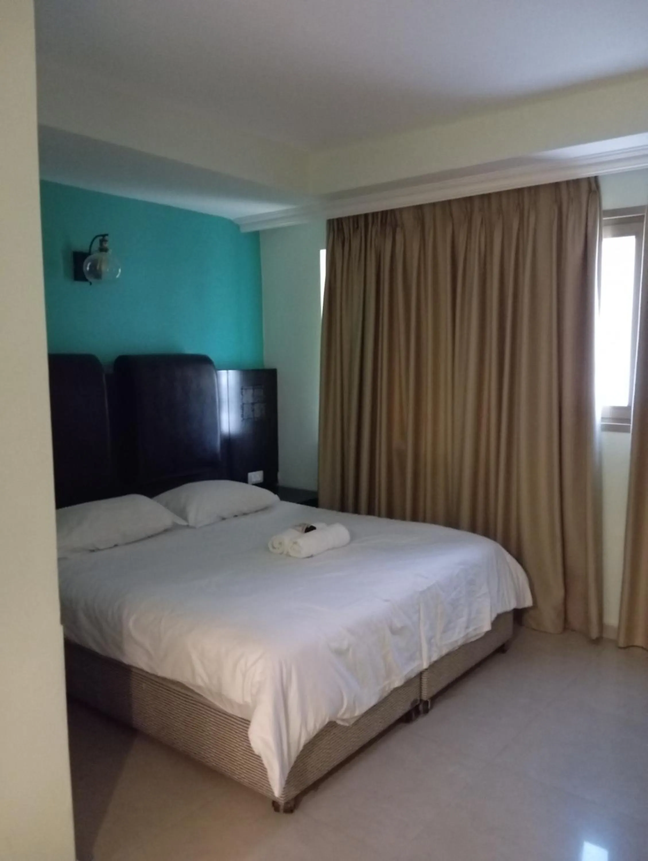 Bed in Marina Beach Hotel