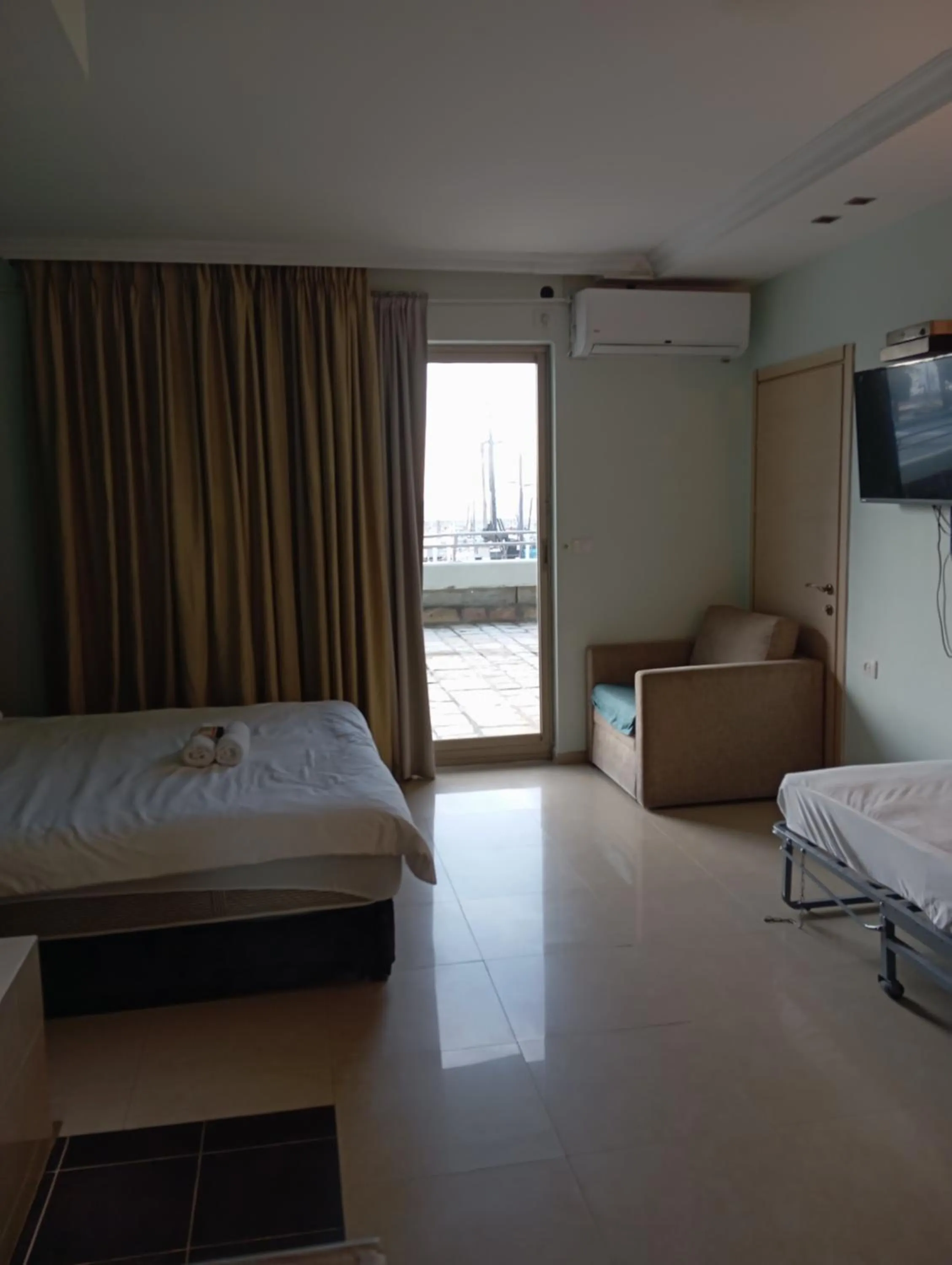 Bed in Marina Beach Hotel