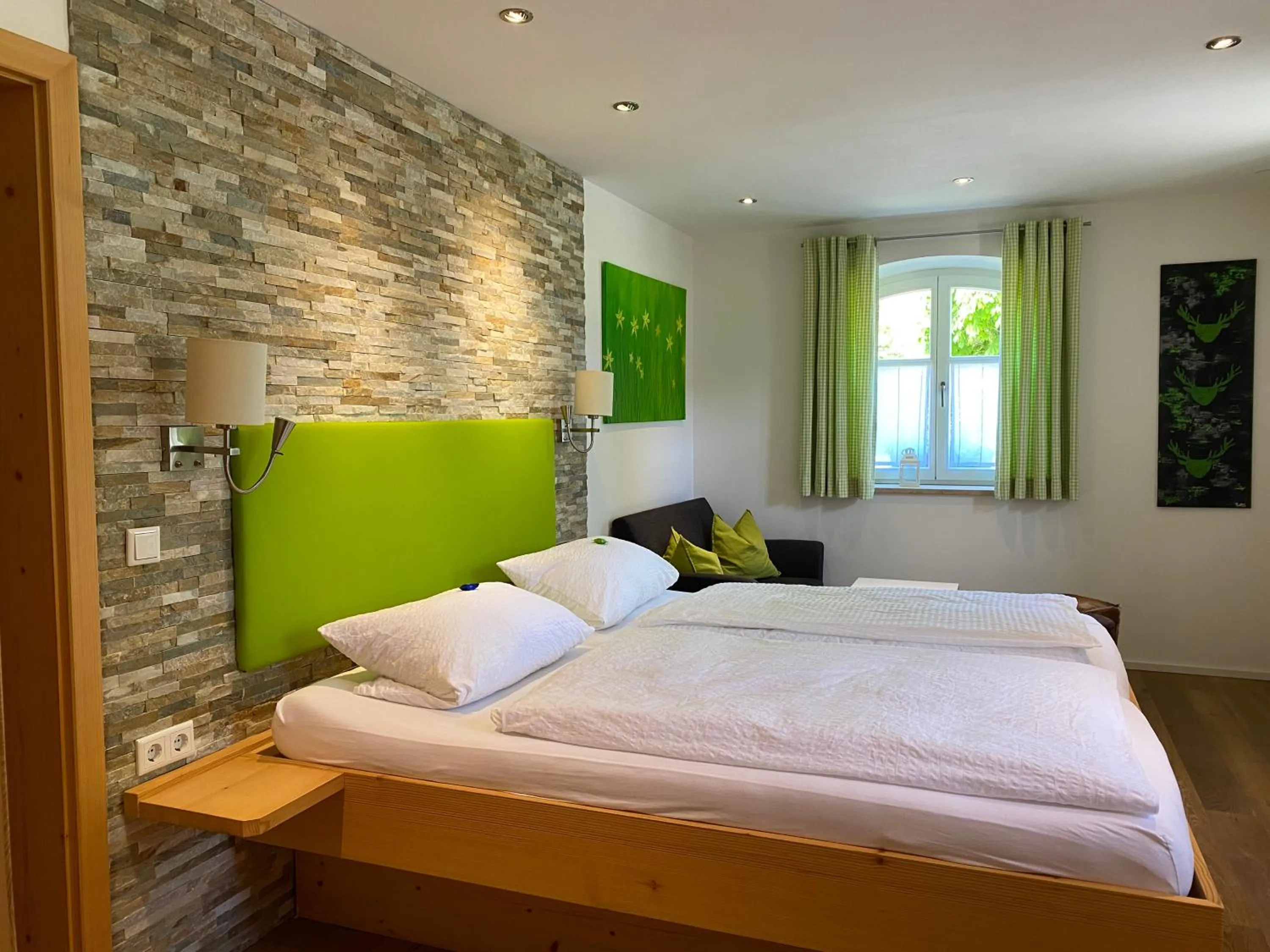 Photo of the whole room, Bed in Landhaus Folk