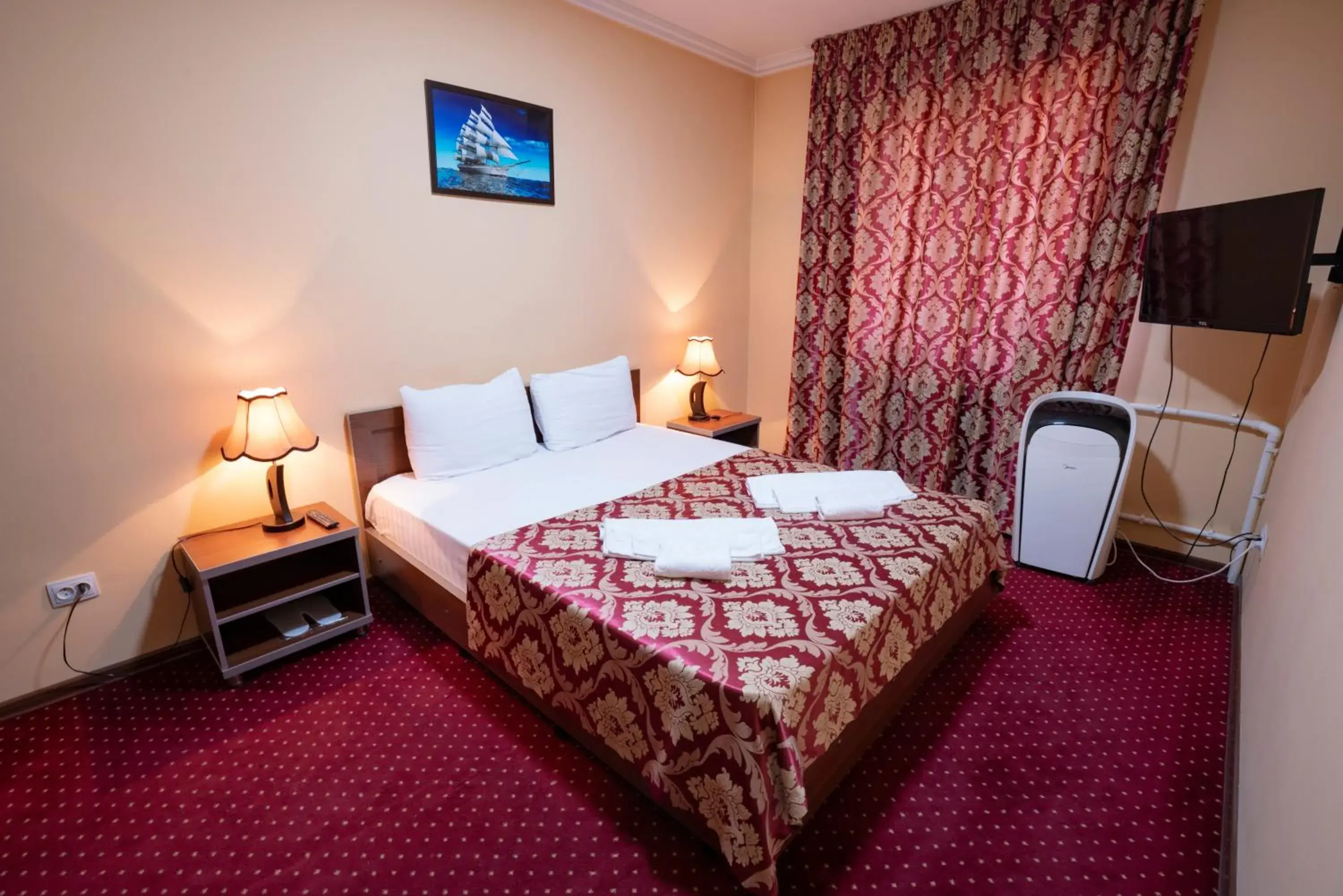 One-Bedroom Suite - single occupancy in Rohat Hotel Chilonzor One-Bedroom Suite - single occupancy in Rohat Hotel Chilonzor