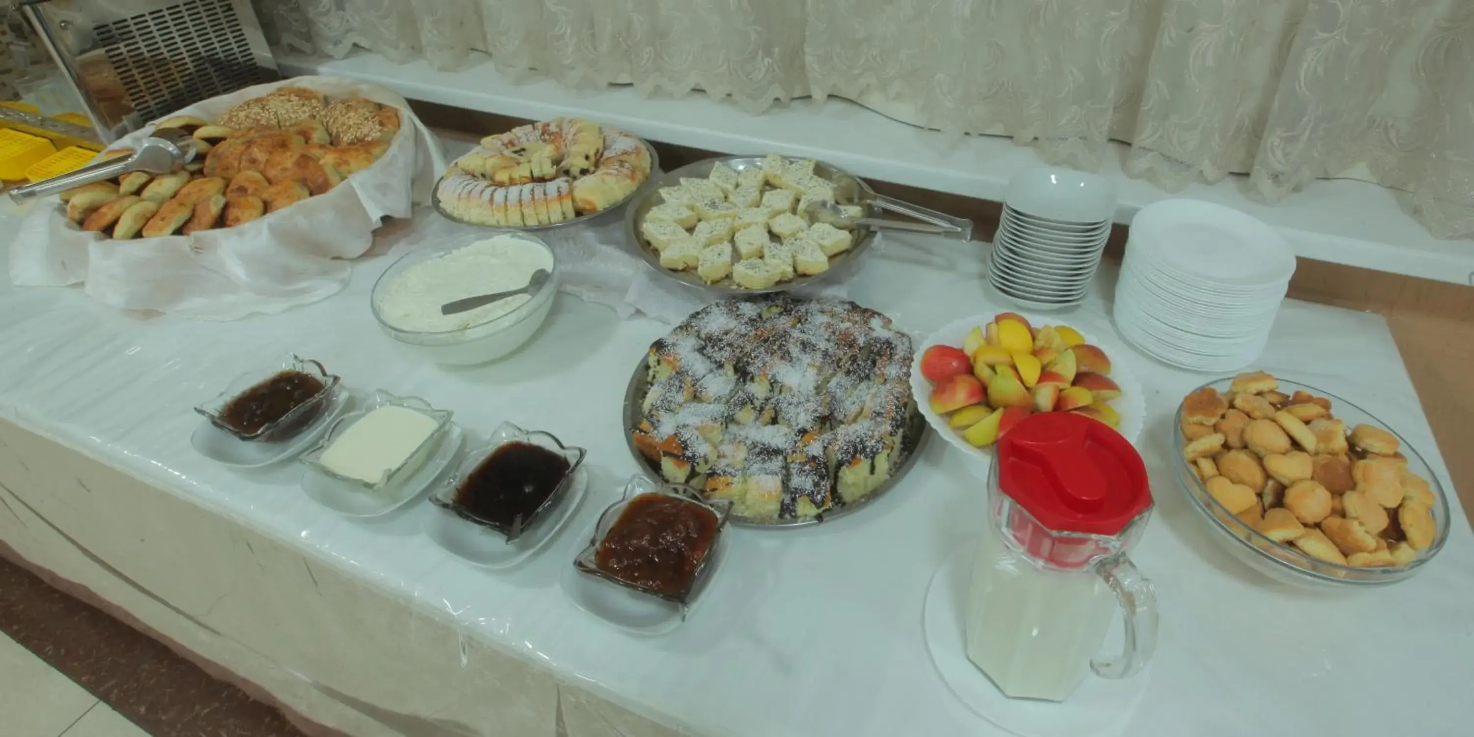 Restaurant/places to eat in Rohat Hotel Chilonzor Restaurant/places to eat in Rohat Hotel Chilonzor