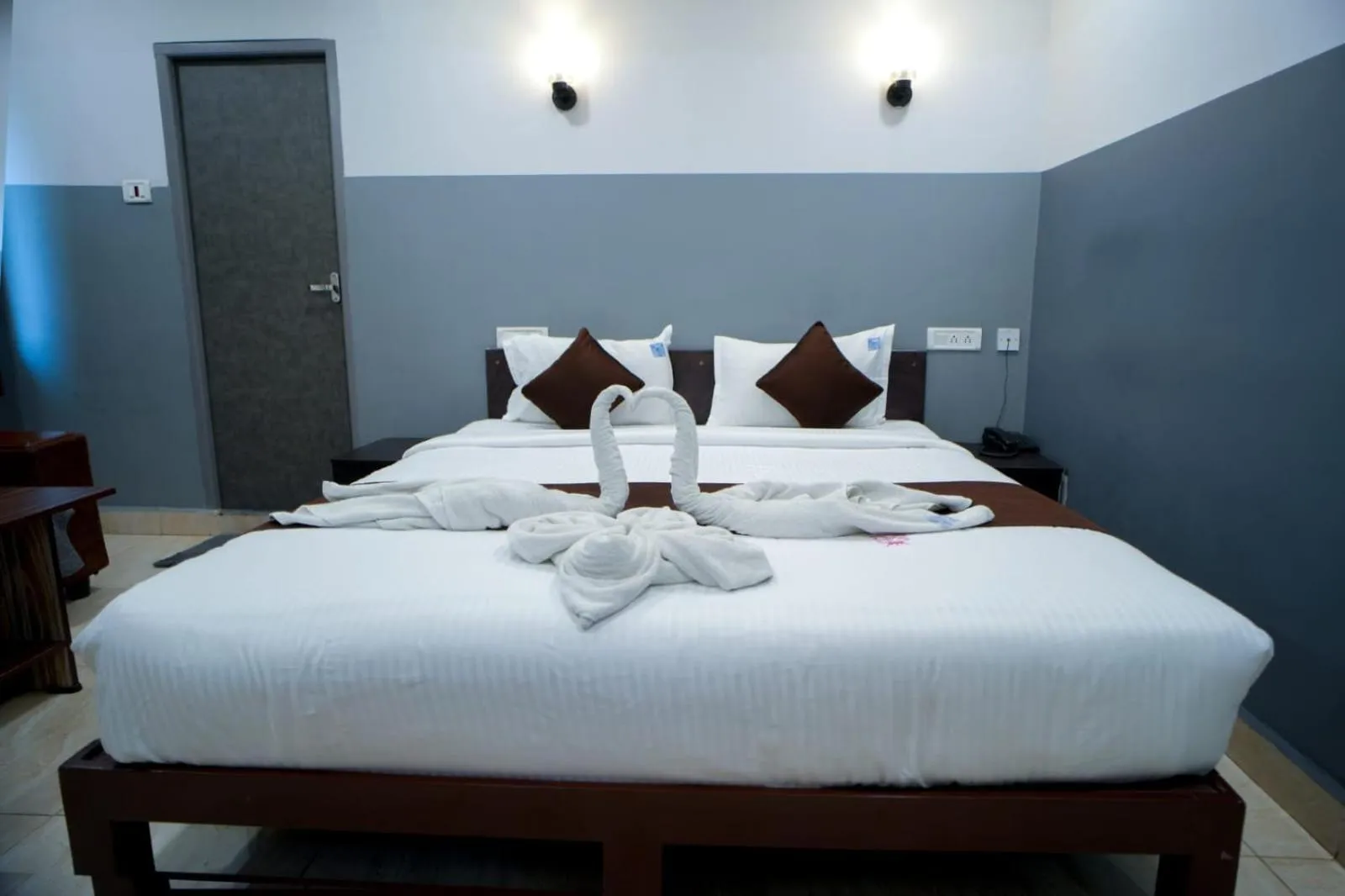 Bed in HOTEL RAAJ GRAND