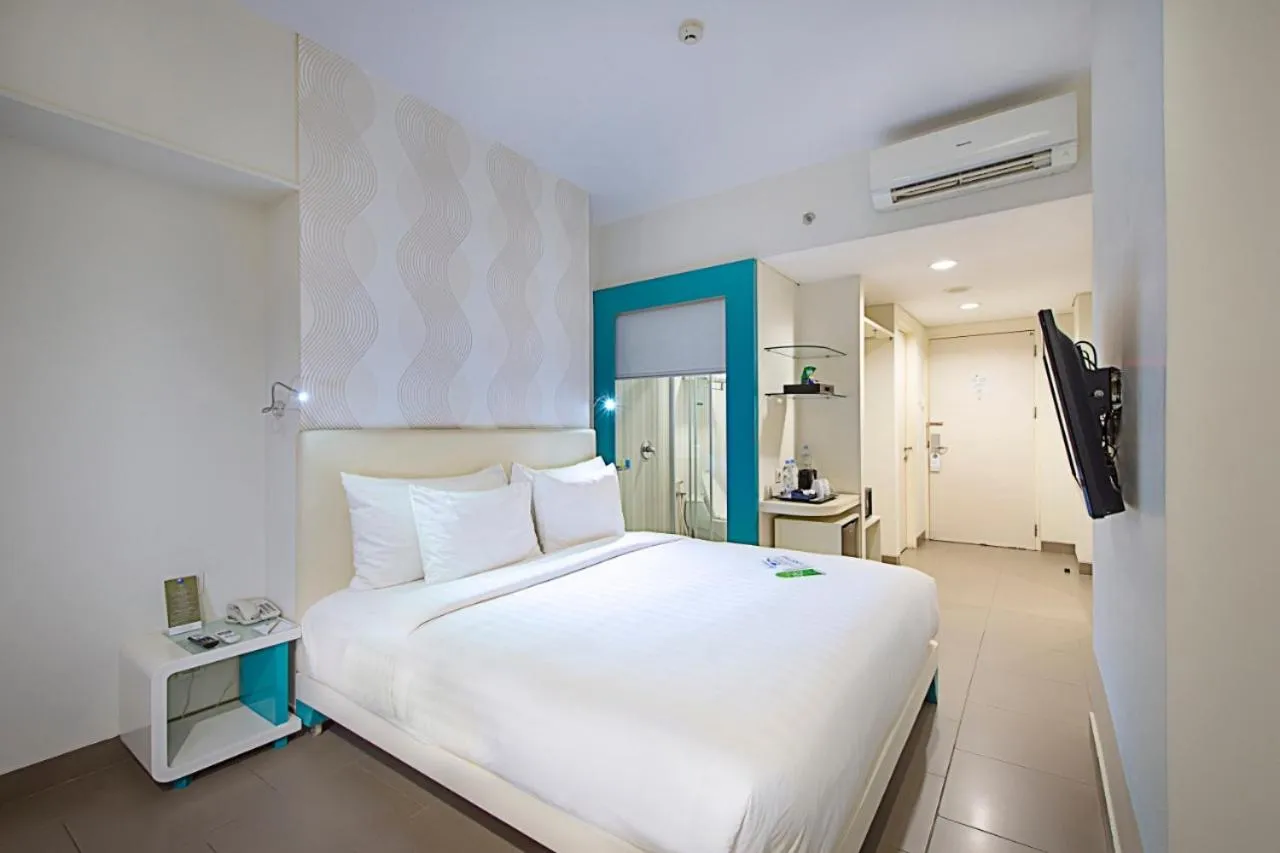 Blue Sky Hotel Petamburan