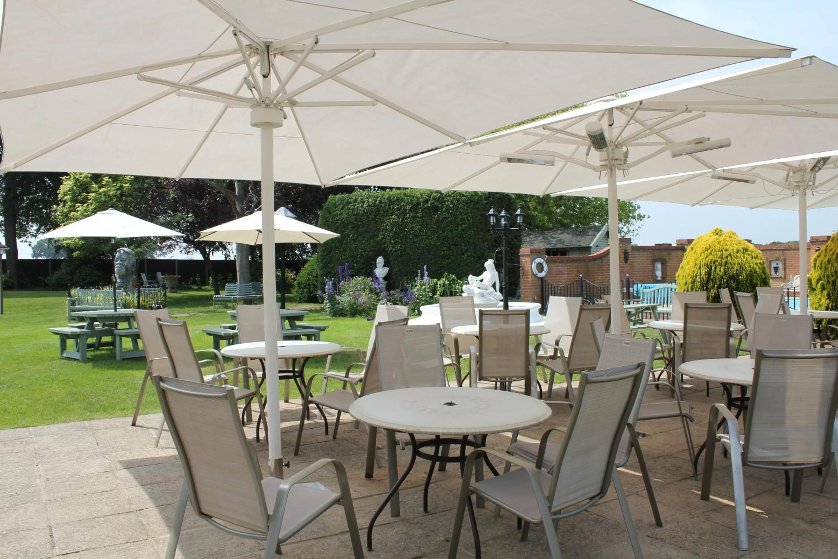 Garden in Old Rectory Hotel, Crostwick