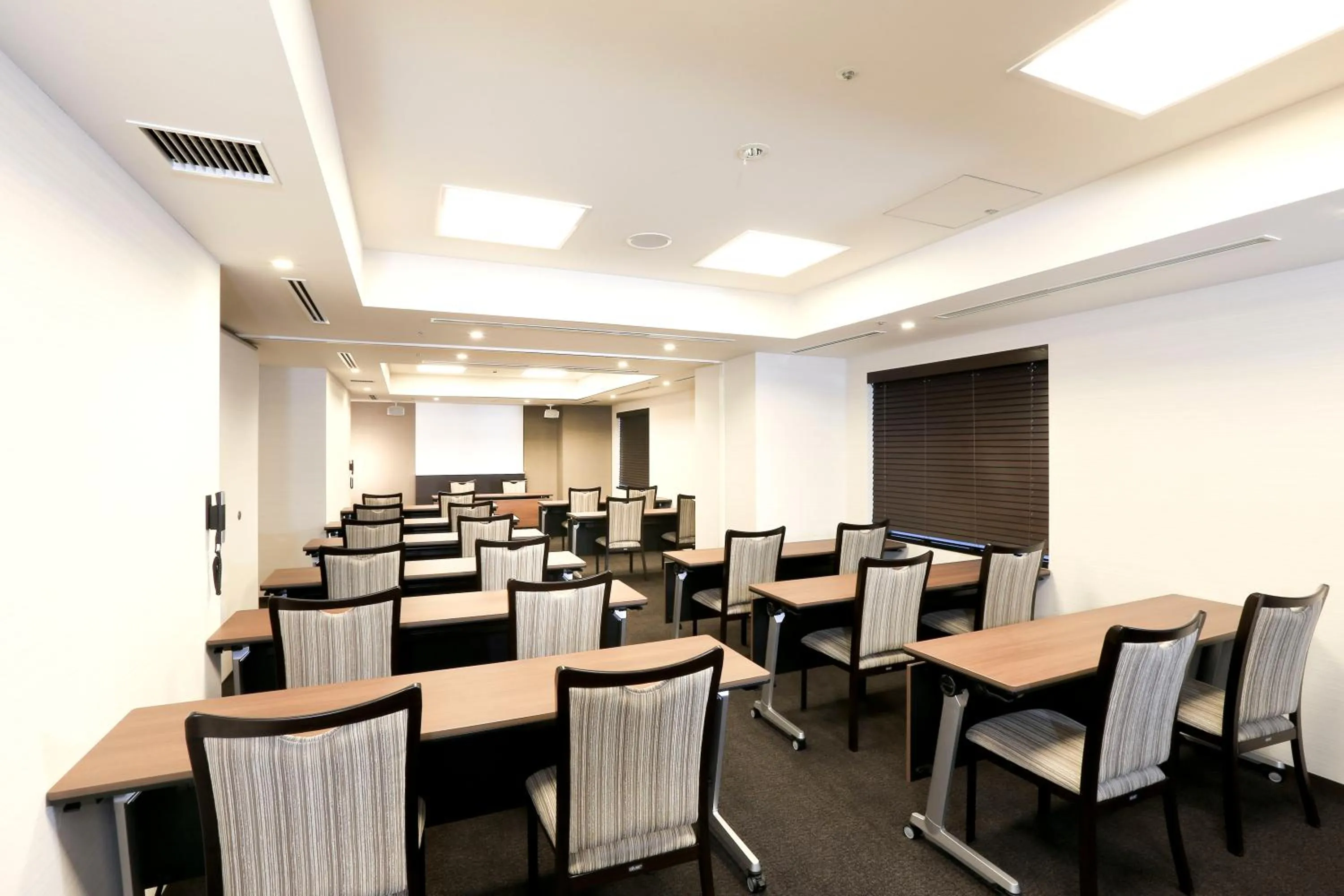 Meeting/conference room in The Royal Park Hotel Tokyo Haneda Airport Terminal 3