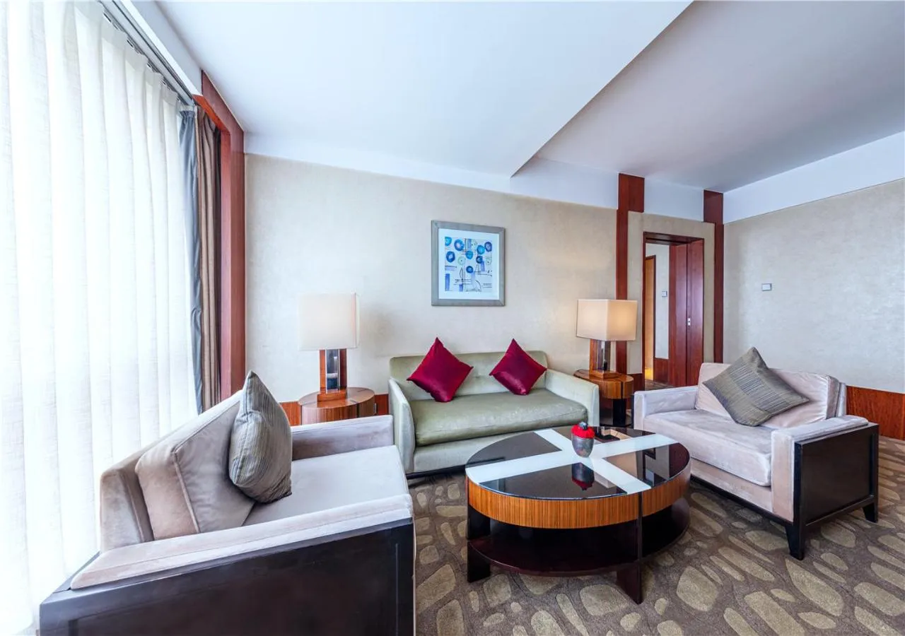 Beijing Kuntai Royal Hotel